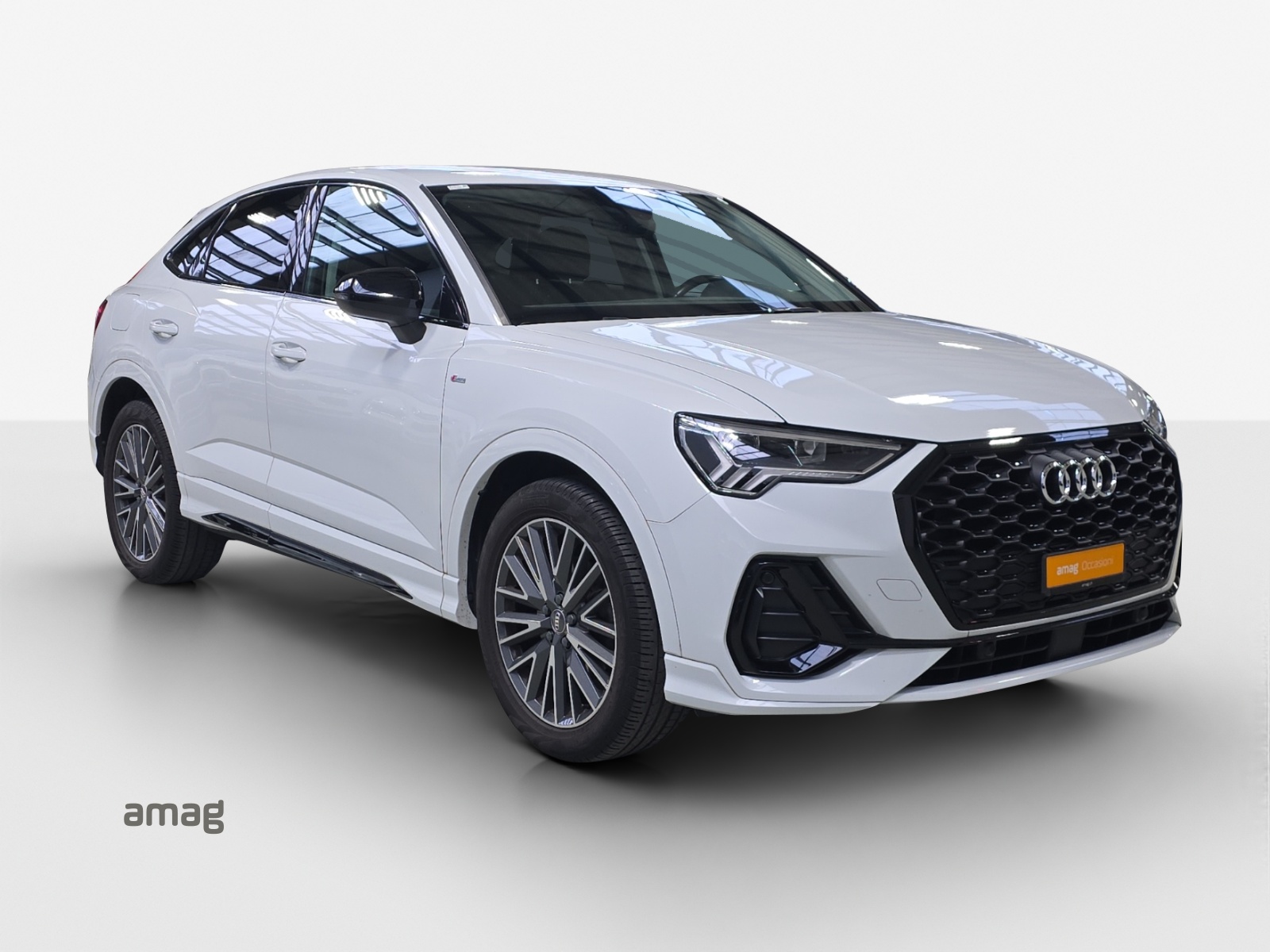 AUDI Q3 Sportback 35 TFSI S line S-tronic-image-5