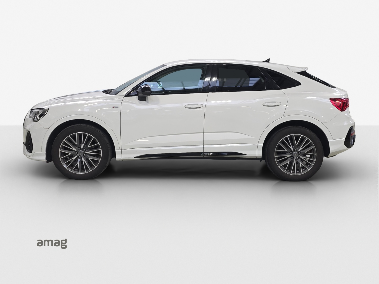 AUDI Q3 Sportback 35 TFSI S line S-tronic-image-1