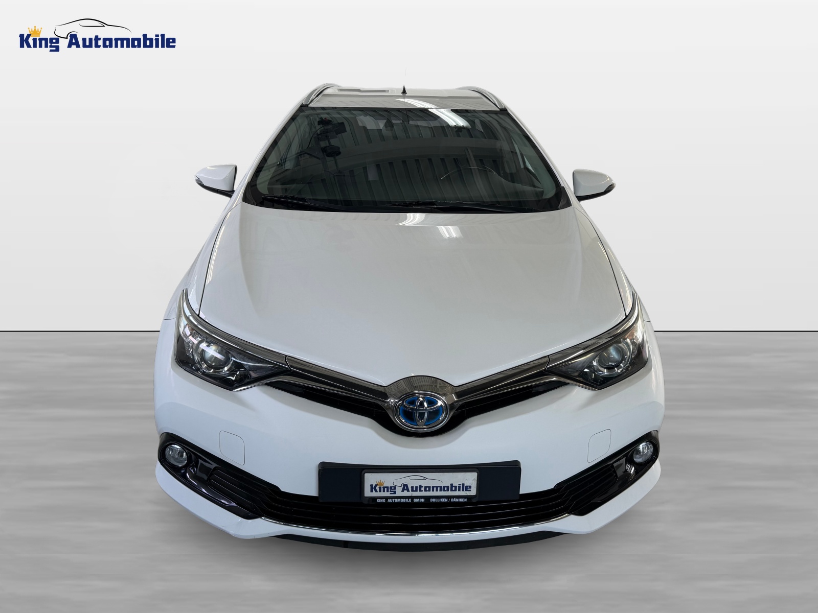 TOYOTA Auris Touring Sports 1.8 HSD Swiss Trend e-CVT | Frisch MFK | CH-Auto | 1-Hand | Ab Service | Leder-showroom-element-2