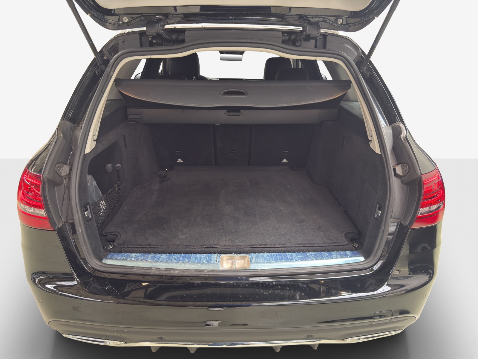 MERCEDES-BENZ C 200 Swiss Star AMG Line 4M 9G-Tronic-image-12