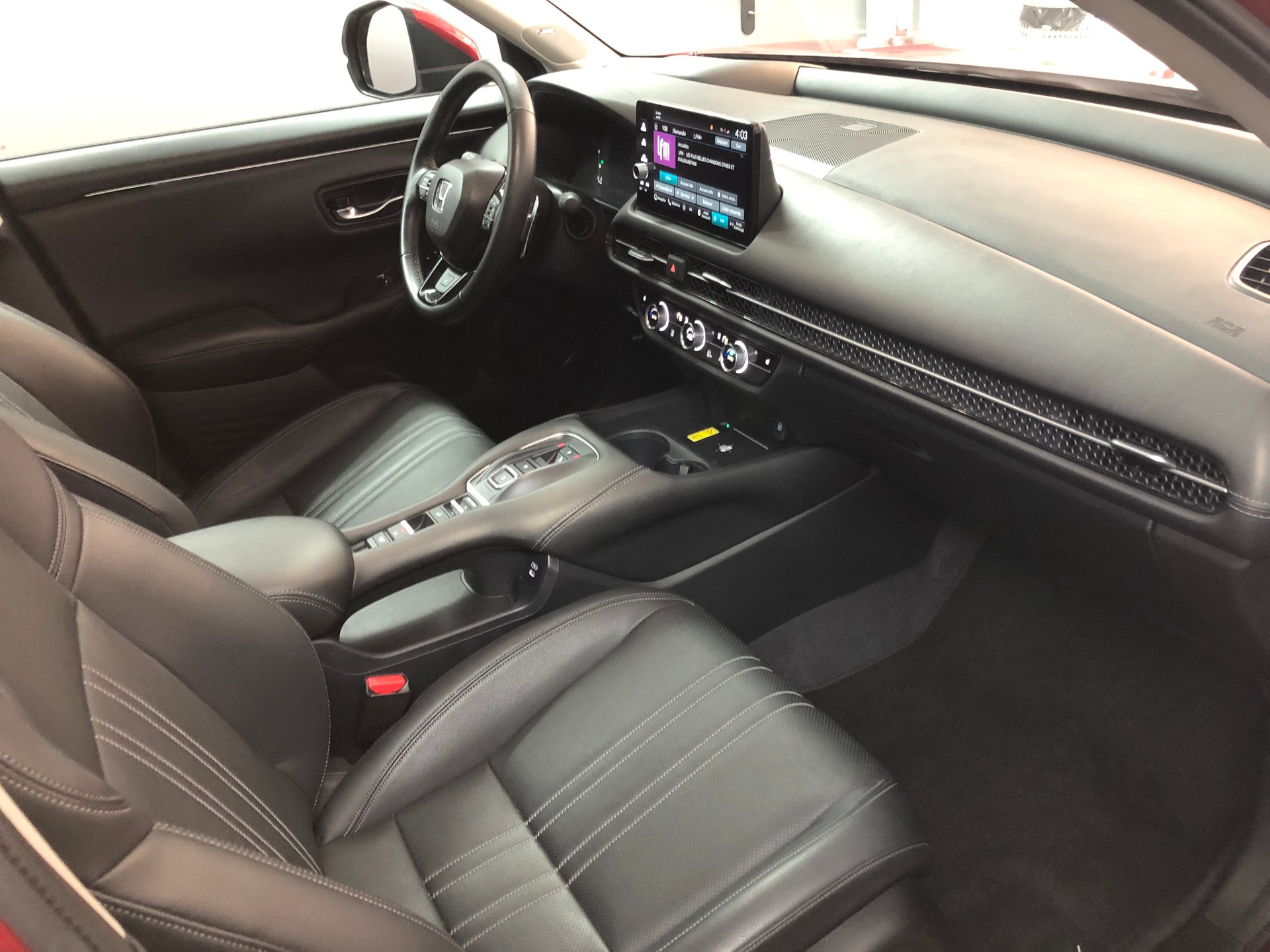 HONDA ZR-V 2.0i MMD Hybrid Advance Automatic-image-5