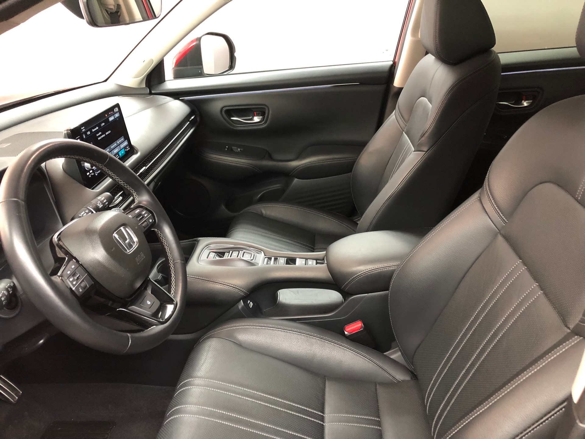 HONDA ZR-V 2.0i MMD Hybrid Advance Automatic-image-6