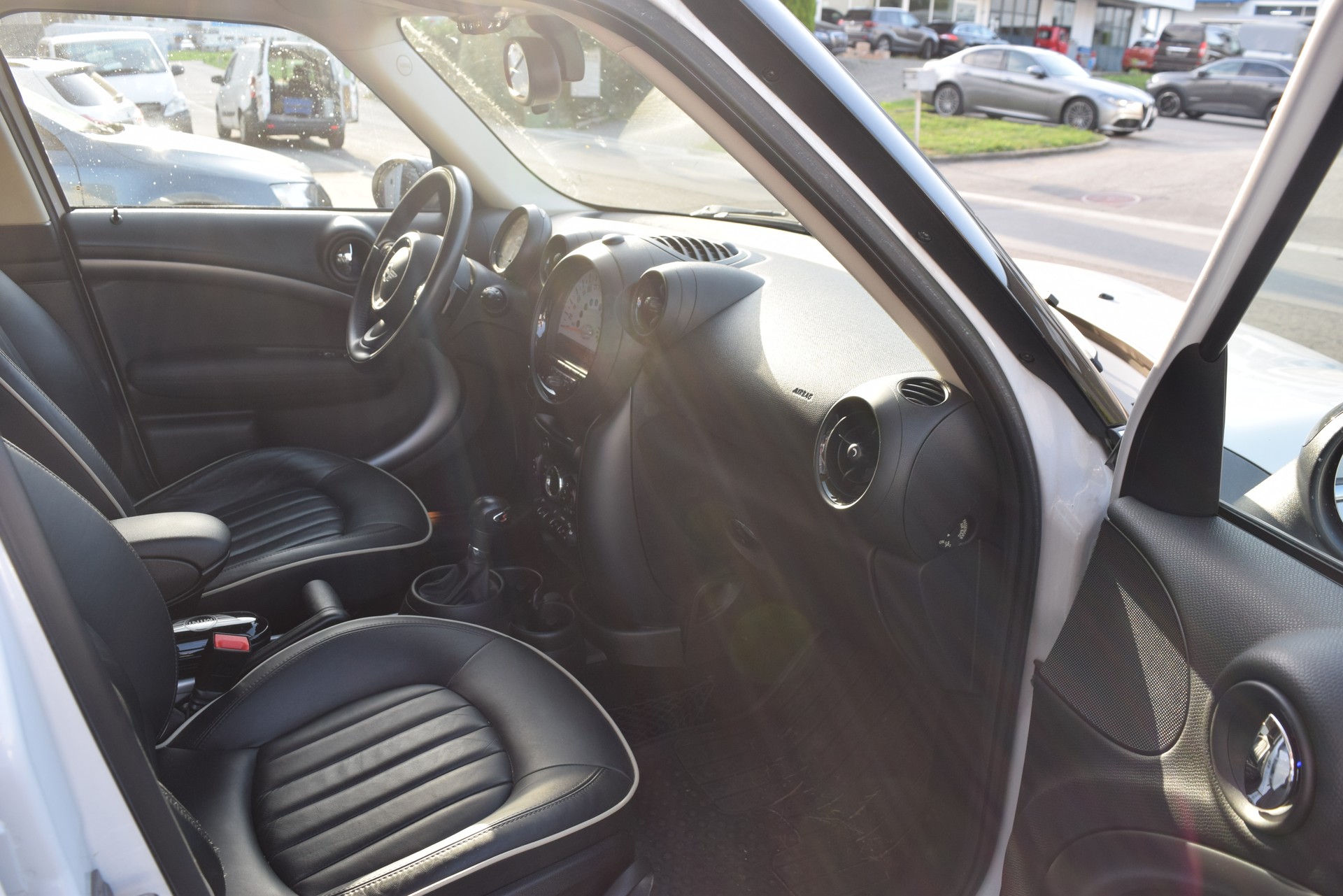 MINI Countryman Cooper S ALL4 Steptronic-image-9