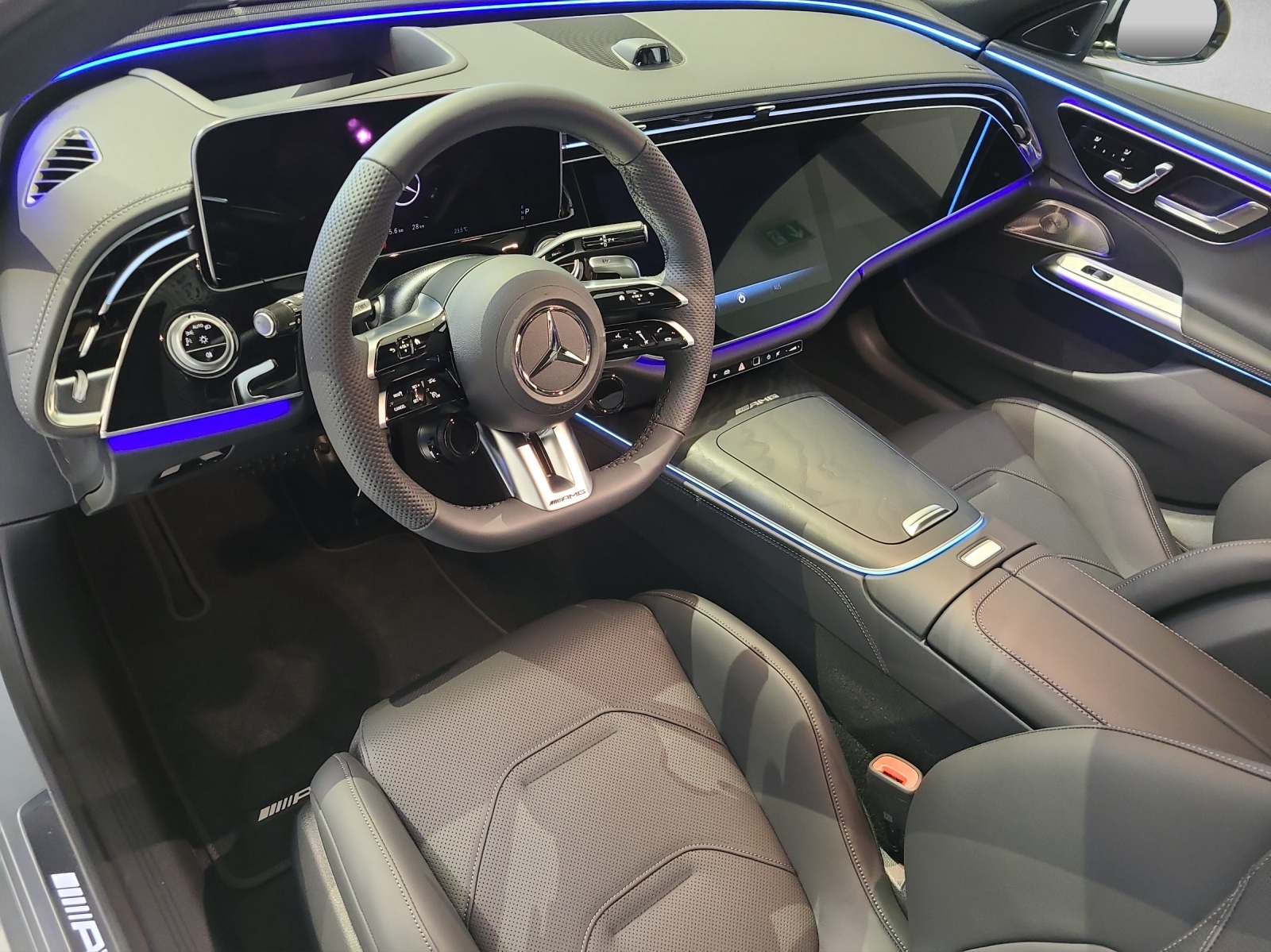 MERCEDES-BENZ E 53 Hybrid AMG 4M+ W214-image-12