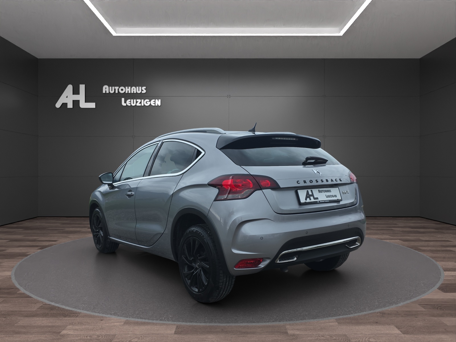 DS AUTOMOBILES DS 4 Crossback 2.0 BlueHDi SO Chic Automatic-image-2