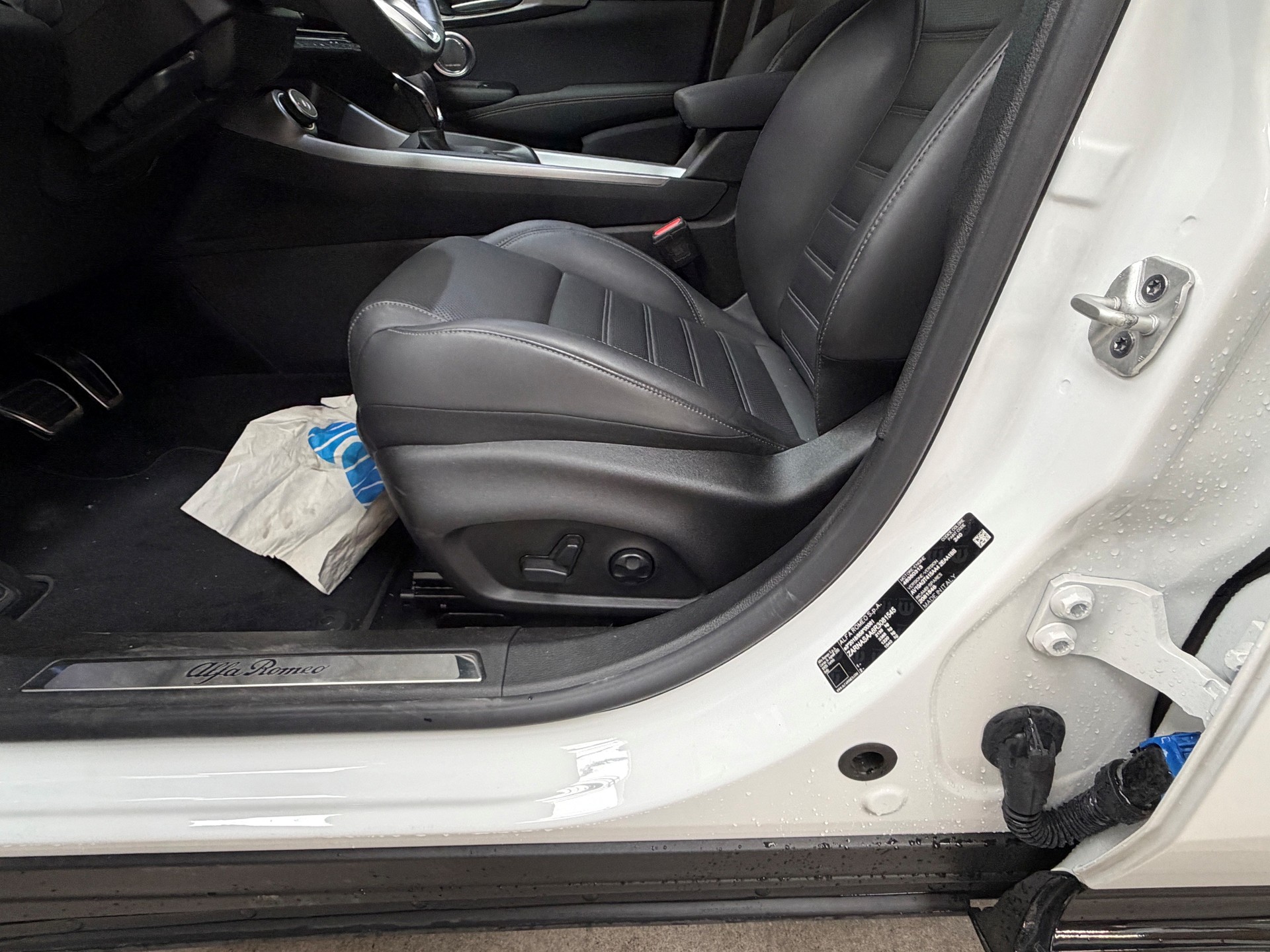 ALFA ROMEO Tonale 1.5 48V Hybrid Veloce-image-3