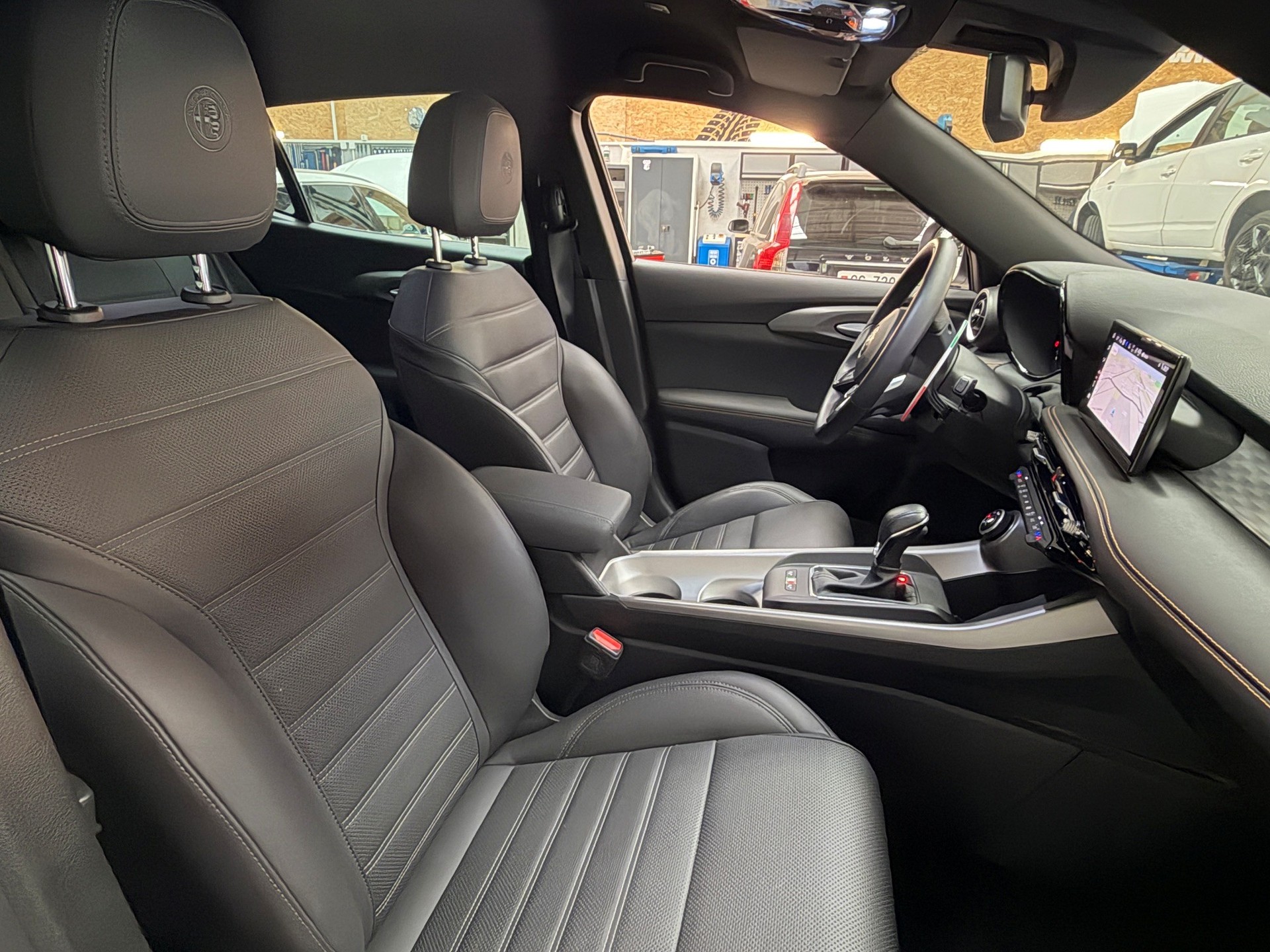 ALFA ROMEO Tonale 1.5 48V Hybrid Veloce-image-13