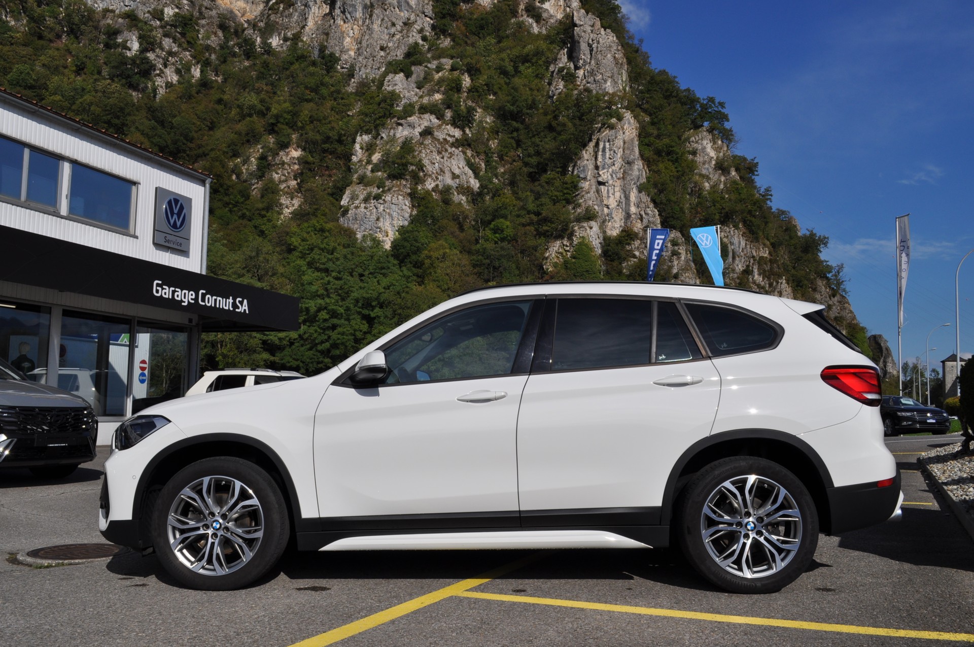 BMW X1 xDrive 18d Sport Line Fleet Edition Steptronic-image-2