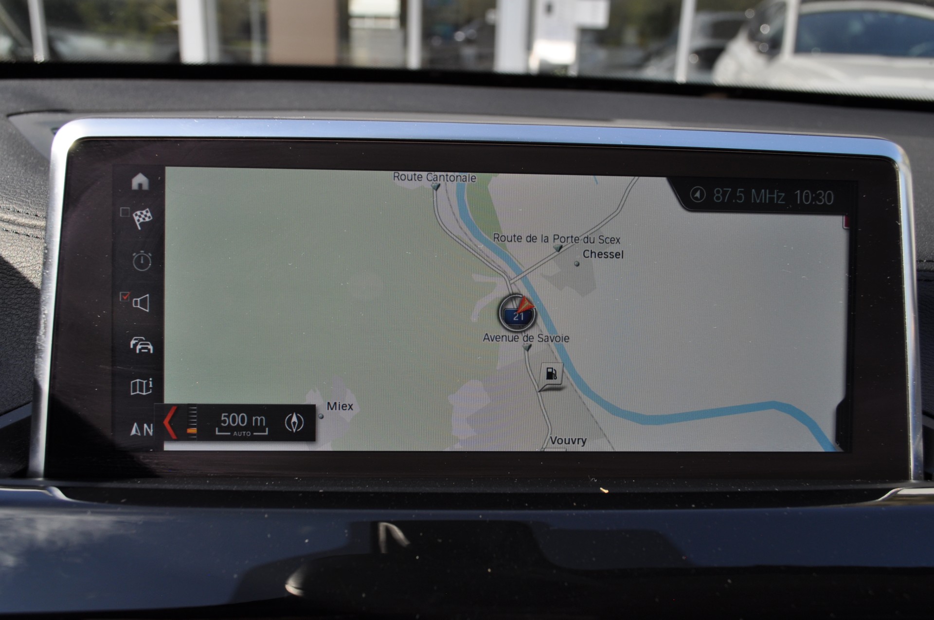 BMW X1 xDrive 18d Sport Line Fleet Edition Steptronic-image-10
