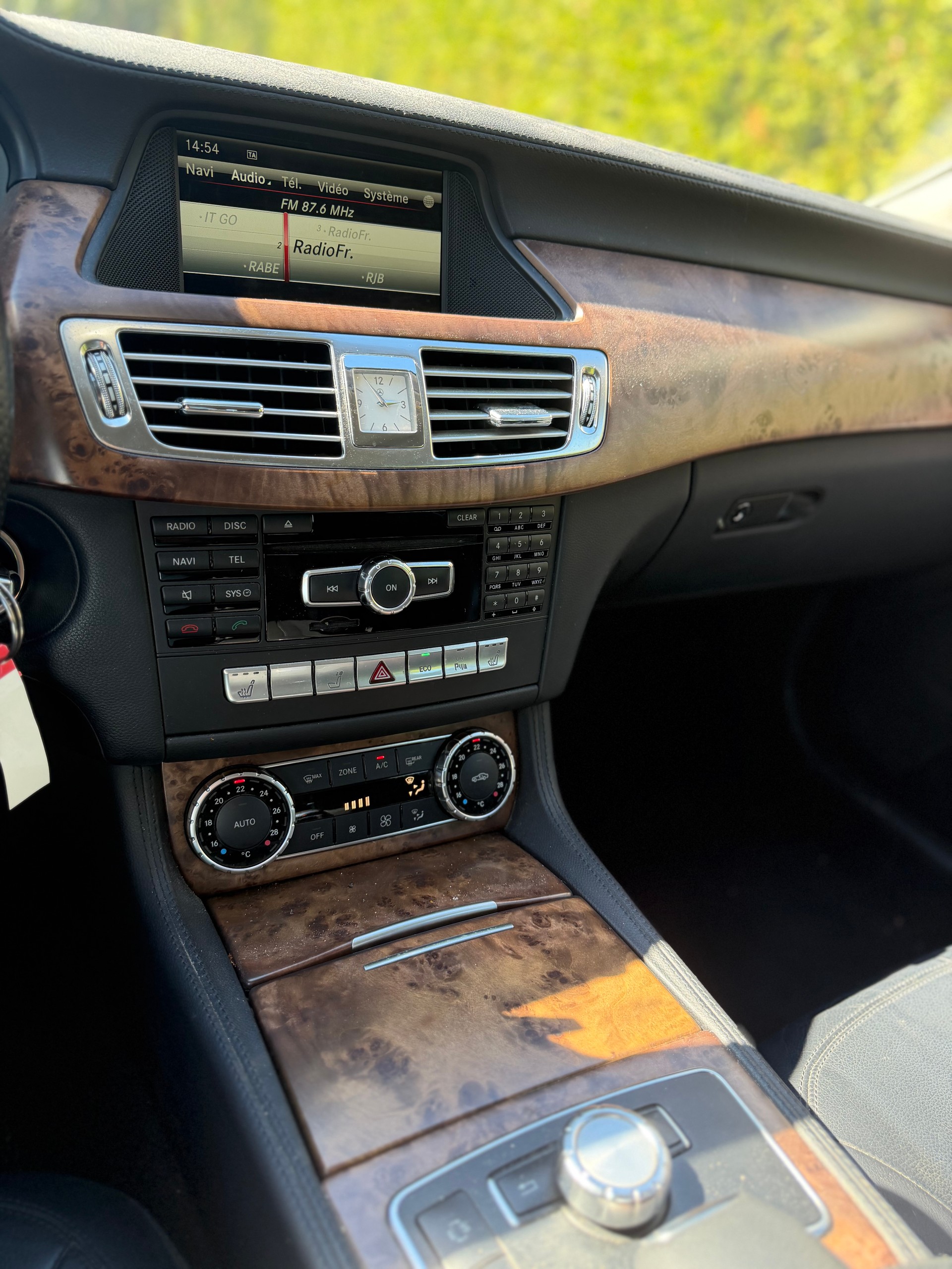 MERCEDES-BENZ CLS Shooting Brake 350 CDI 4Matic 7G-Tronic-image-9