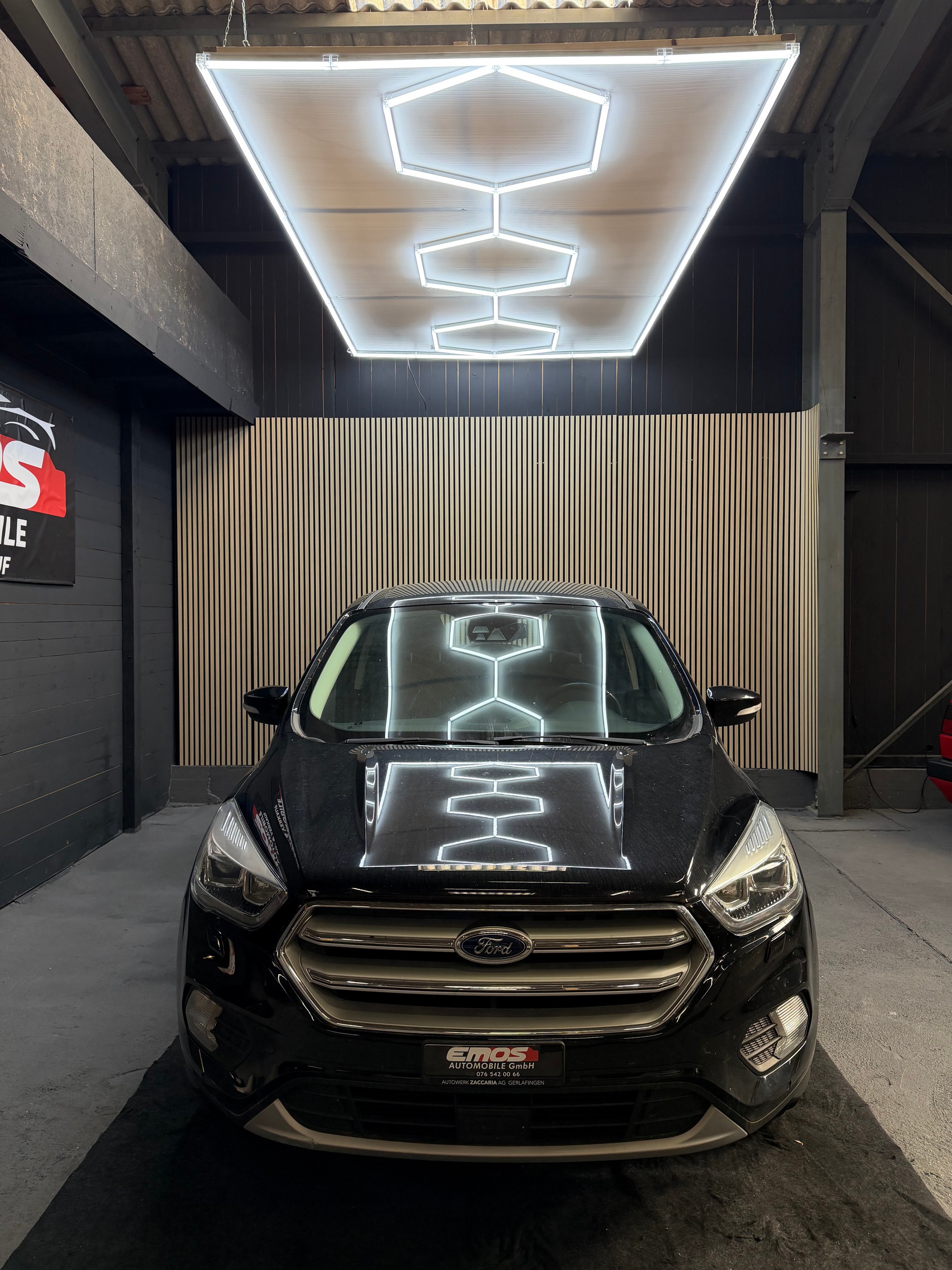 FORD Kuga 2.0 TDCi Titanium 4WD PowerShift-image-1