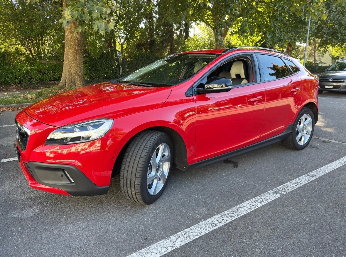 VOLVO 2.0 T4 Summum AWD S/S-image-0