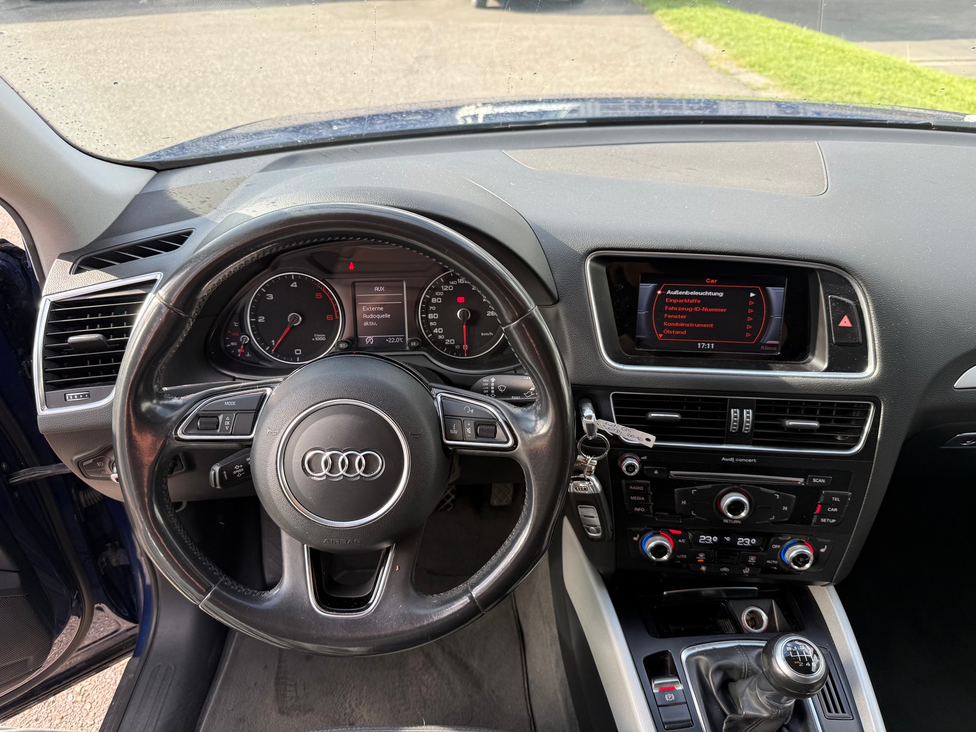 AUDI Q5 2.0 TDI-image-9
