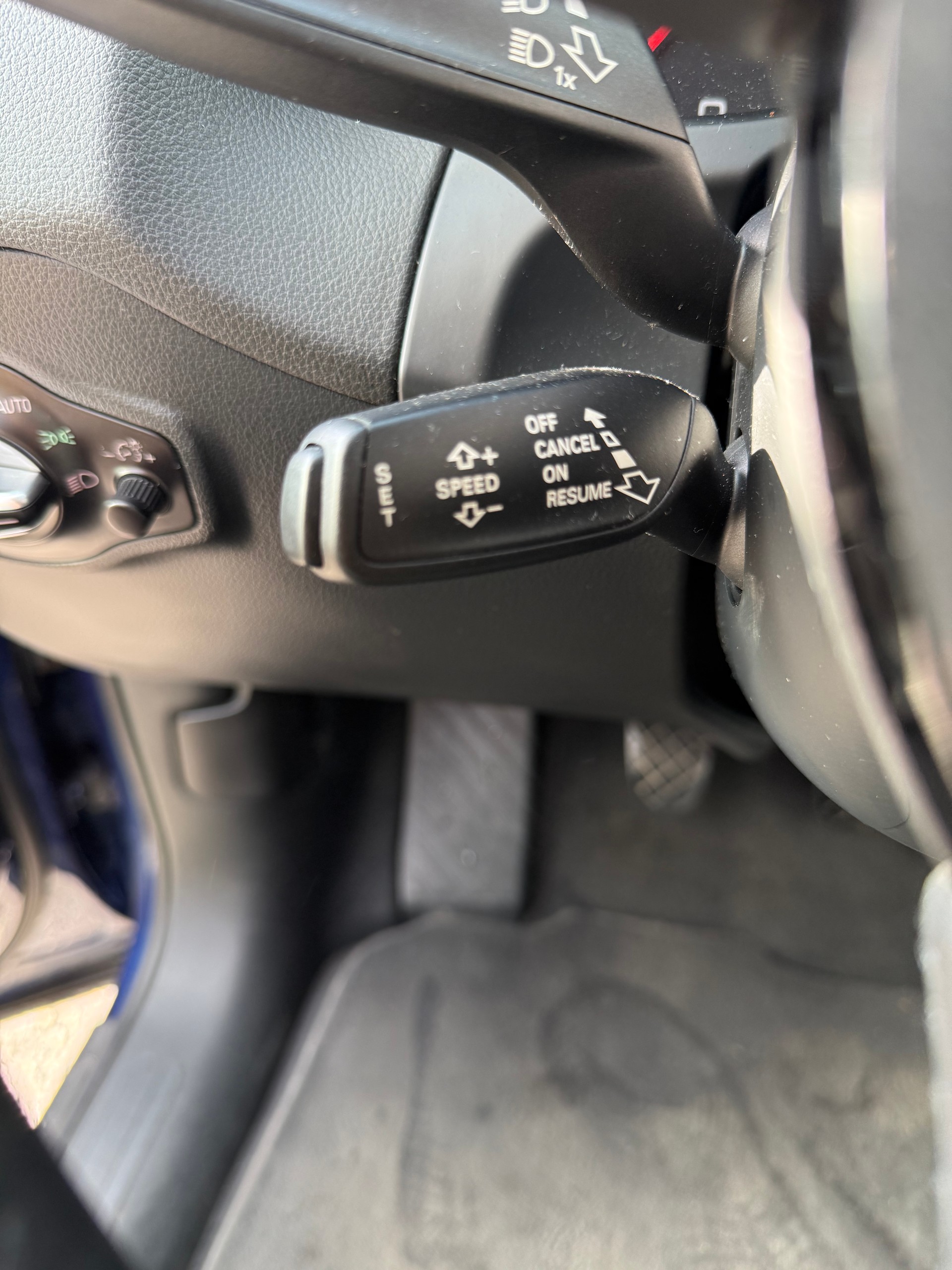 AUDI Q5 2.0 TDI-image-10