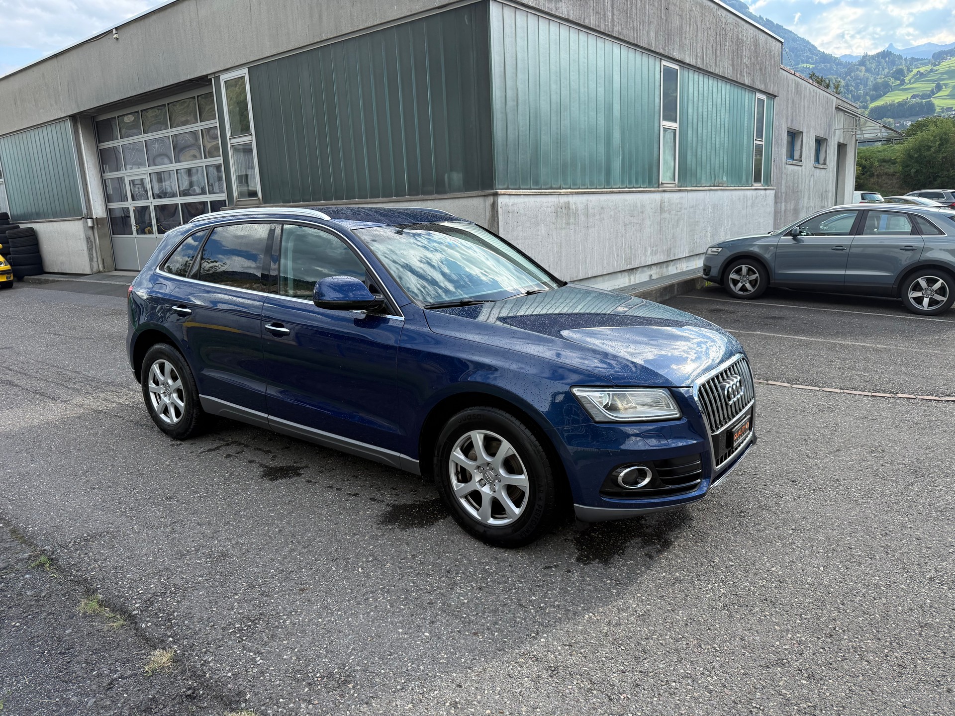 AUDI Q5 2.0 TDI-image-5