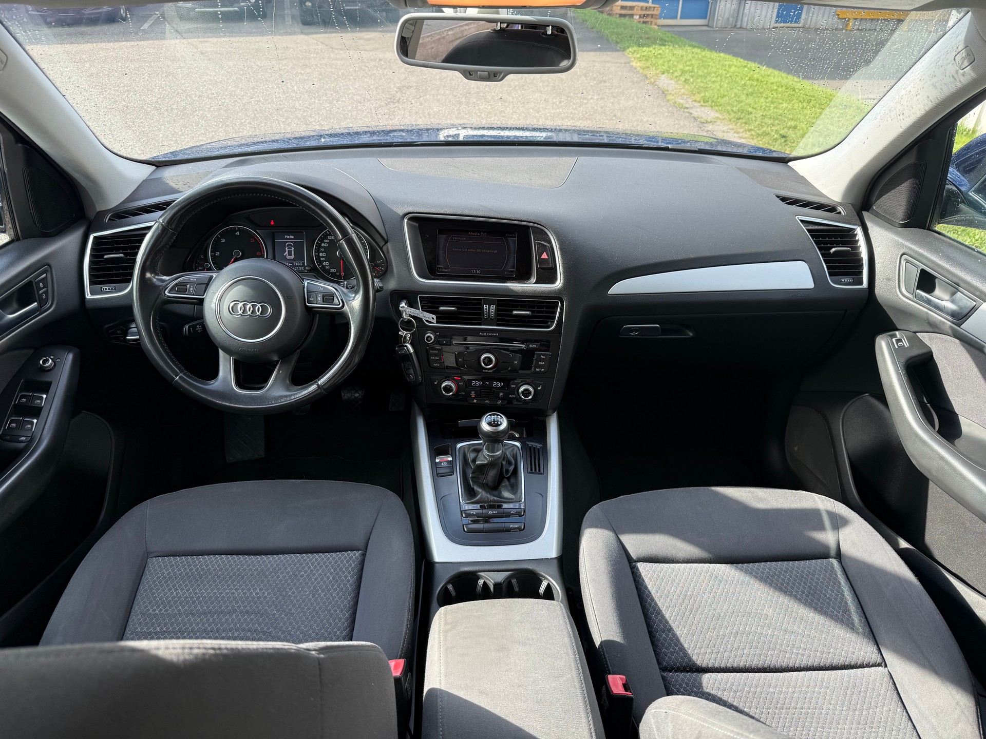 AUDI Q5 2.0 TDI-image-7