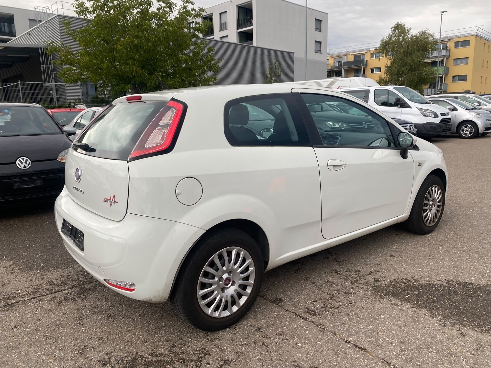 FIAT Punto 1.2 Pop Star-image-4
