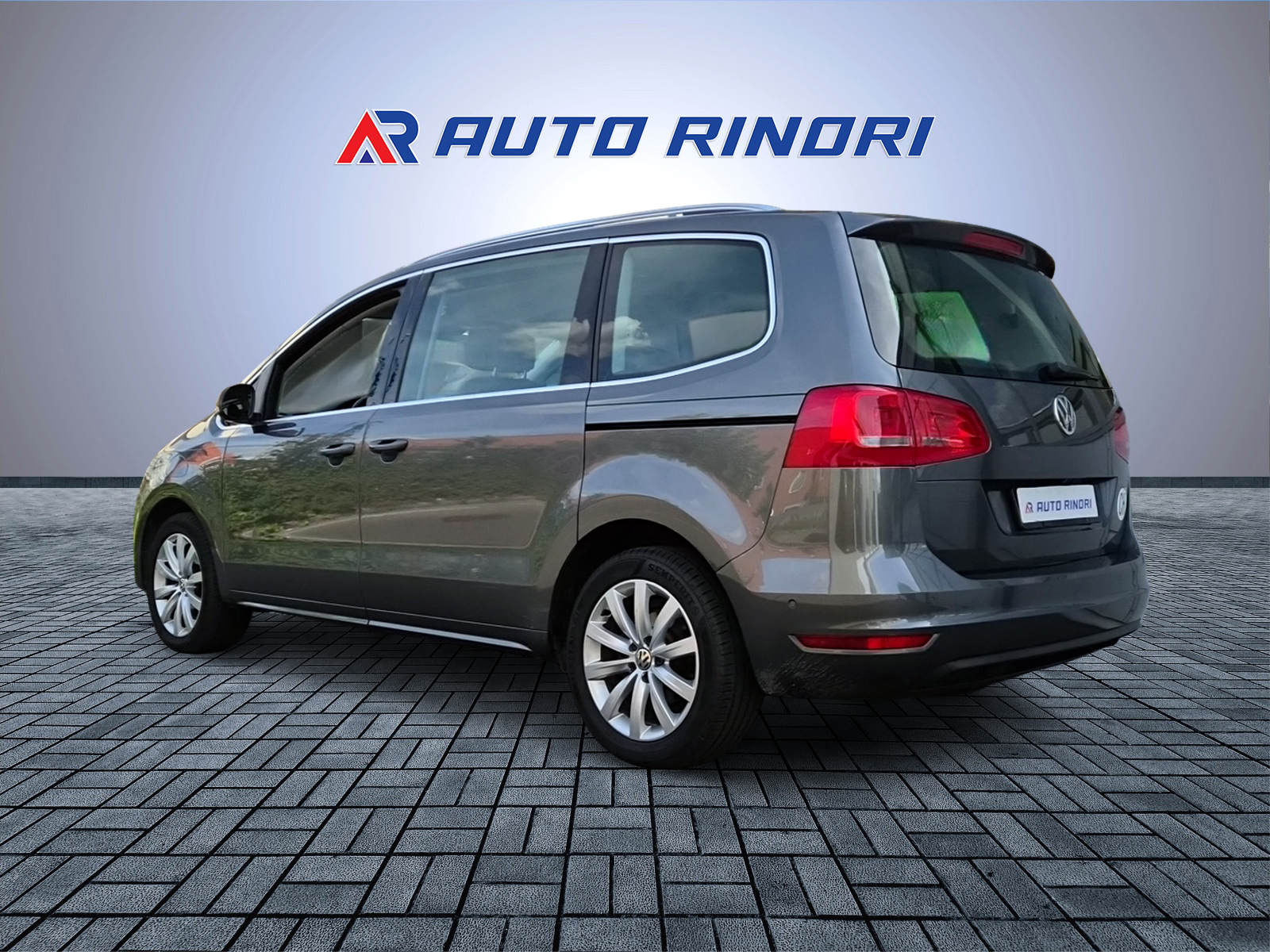 VW Sharan 2.0 TDI BMT Highline 4Motion-image-4