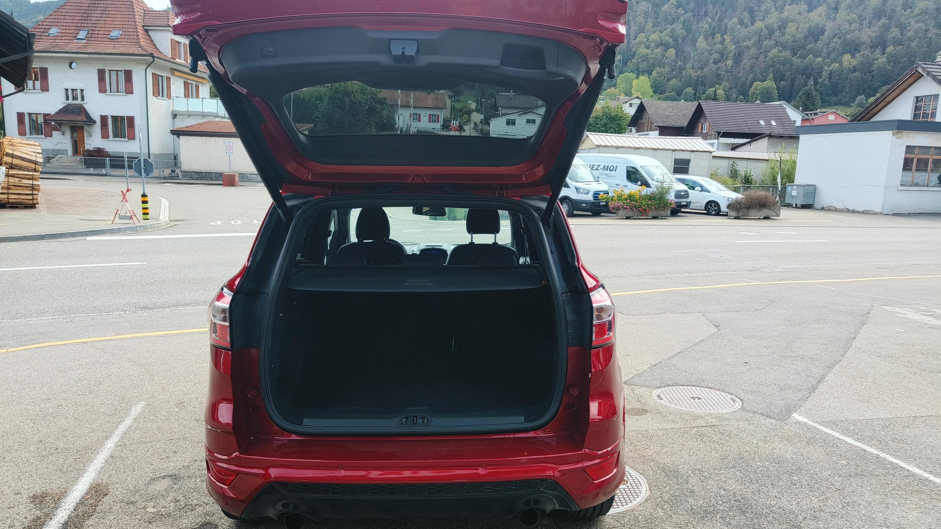 FORD Kuga 2.0 TDCi ST Line High 4WD PowerShift-image-9