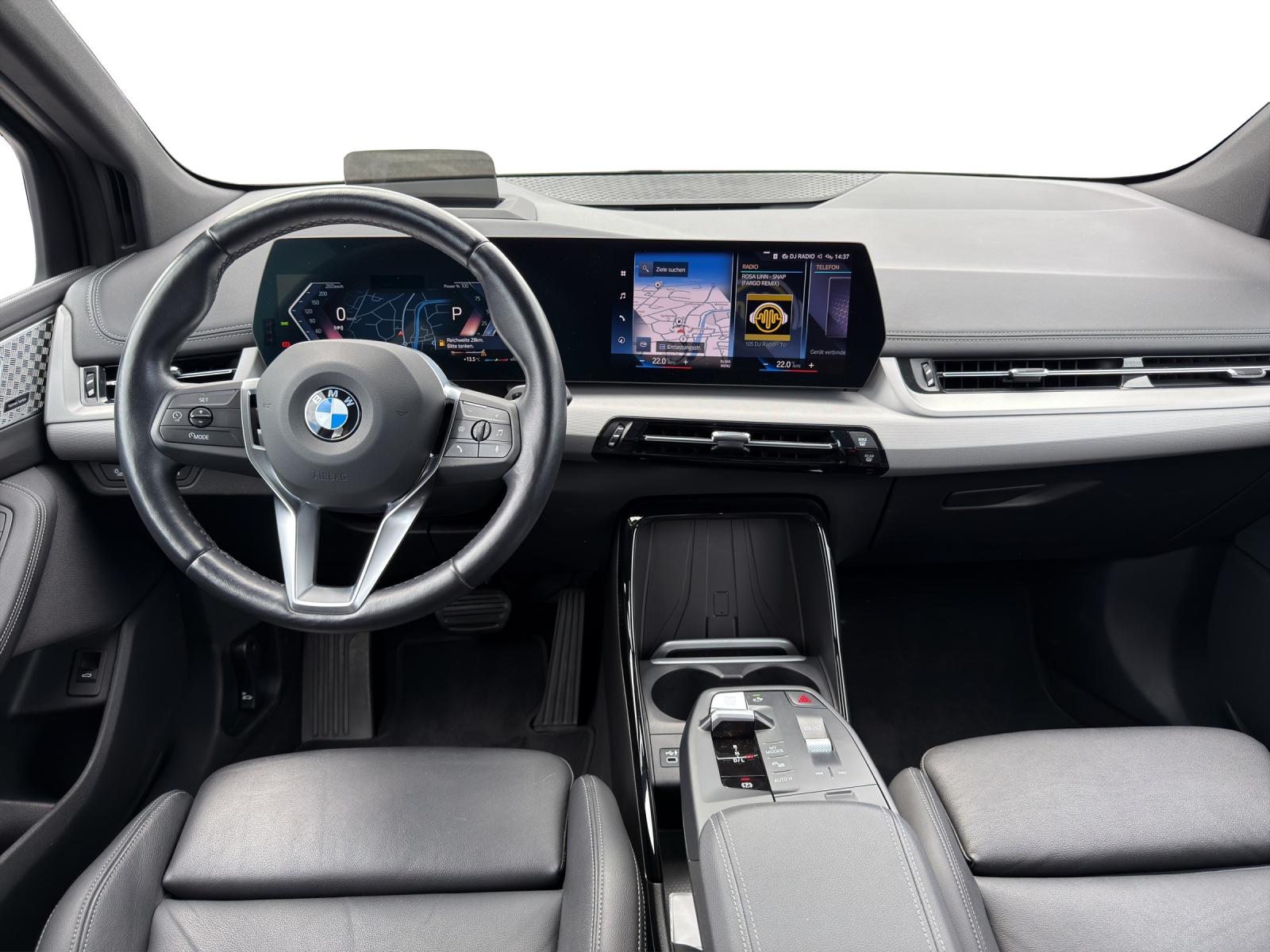 BMW 223i xDrive-image-11