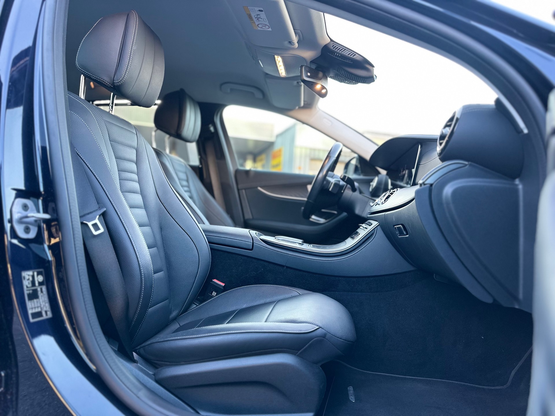 MERCEDES-BENZ E 450 All-Terrain 4Matic Avantgarde 9G-Tronic-image-13