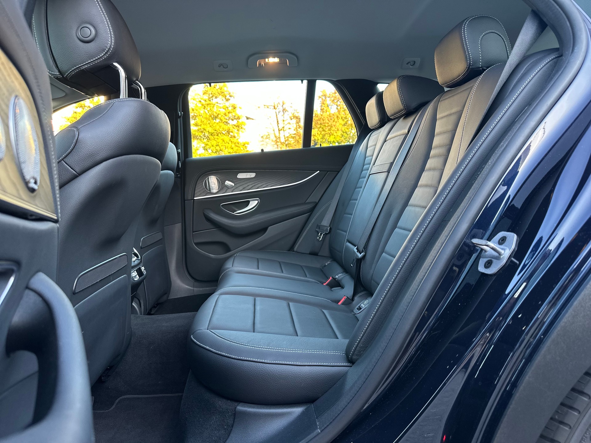MERCEDES-BENZ E 450 All-Terrain 4Matic Avantgarde 9G-Tronic-image-15