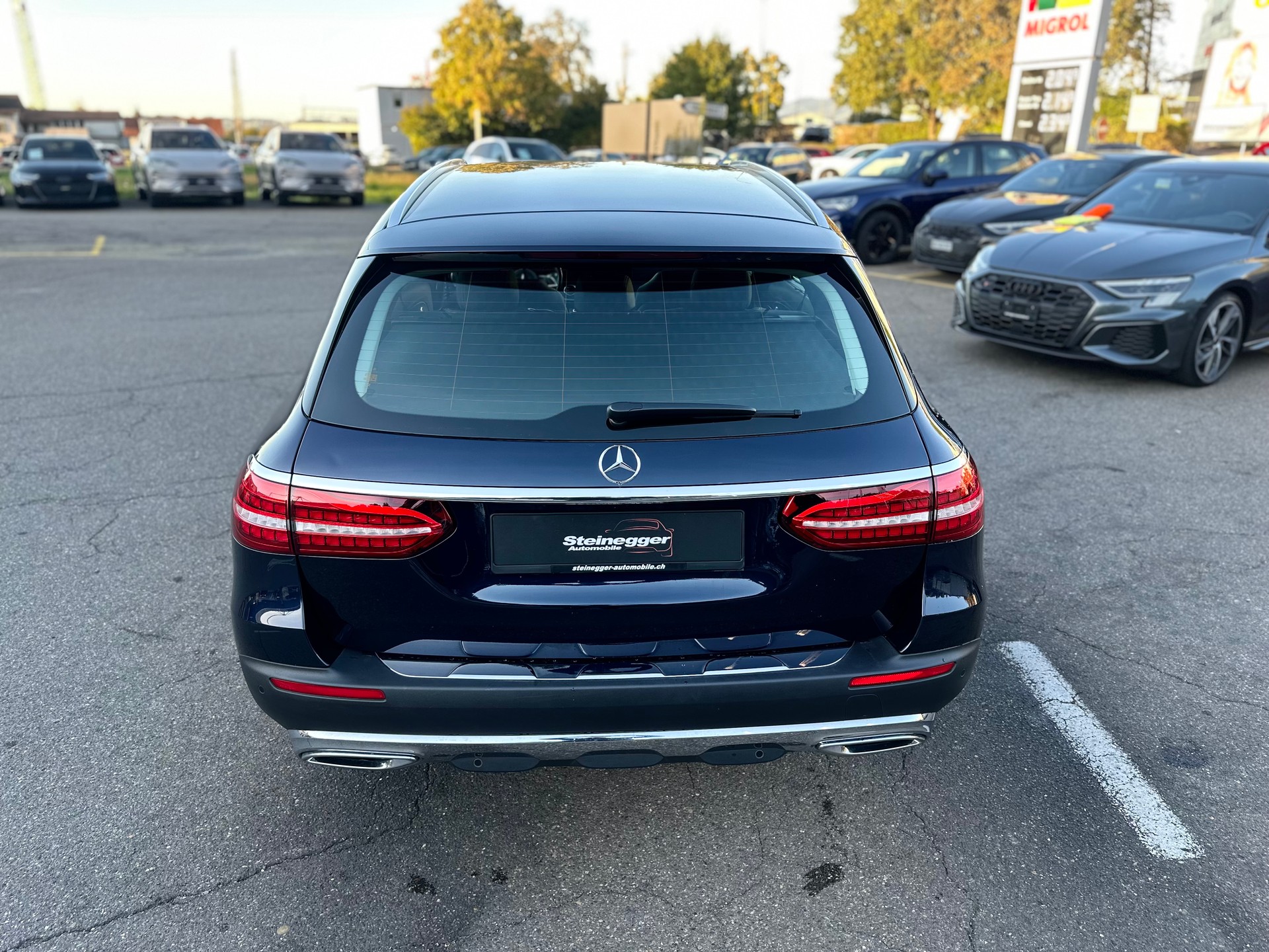 MERCEDES-BENZ E 450 All-Terrain 4Matic Avantgarde 9G-Tronic-image-8