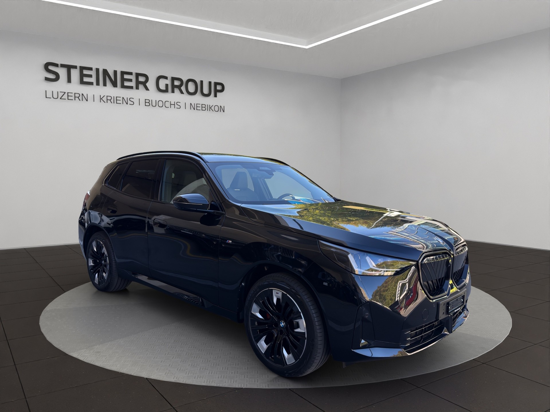 BMW X3 xDrive 30e M Sport Pro-showroom-element-2