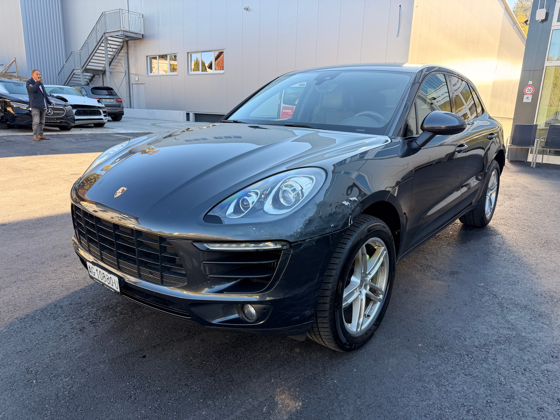 PORSCHE Macan S PDK-image-1