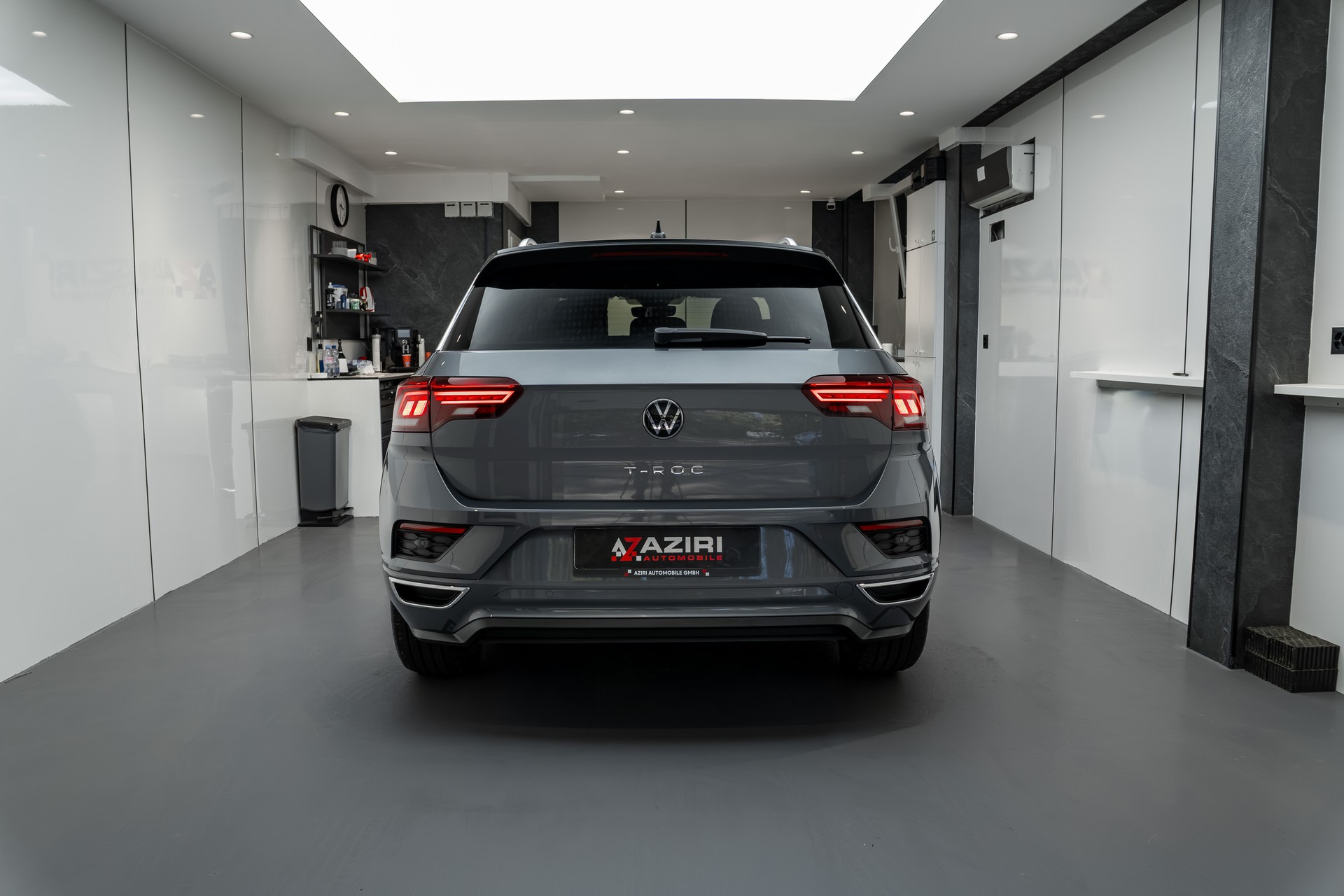 VW T-Roc 1.5 TSI EVO R-Line Sport DSG-image-4