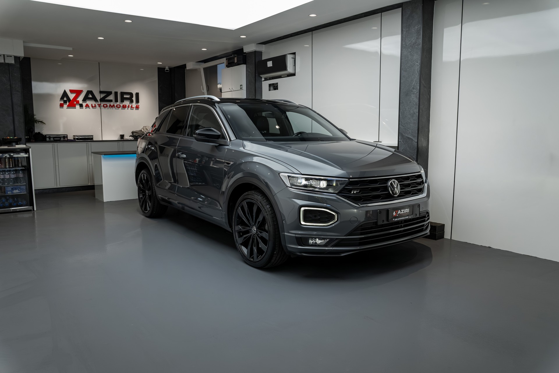 VW T-Roc 1.5 TSI EVO R-Line Sport DSG-image-2