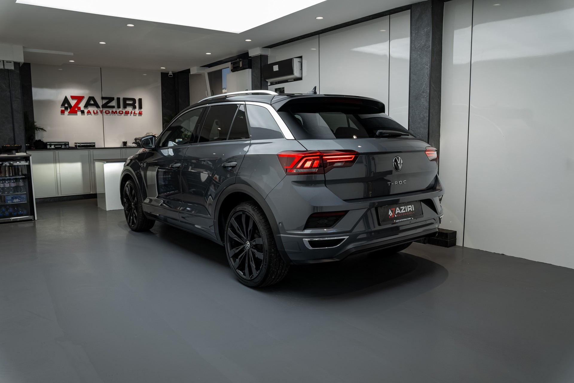 VW T-Roc 1.5 TSI EVO R-Line Sport DSG-image-5