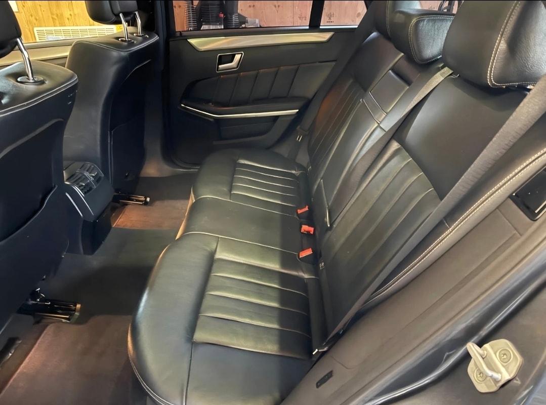 MERCEDES-BENZ E 300 BlueTEC Hybrid Elégance 7G-Tronic-image-6
