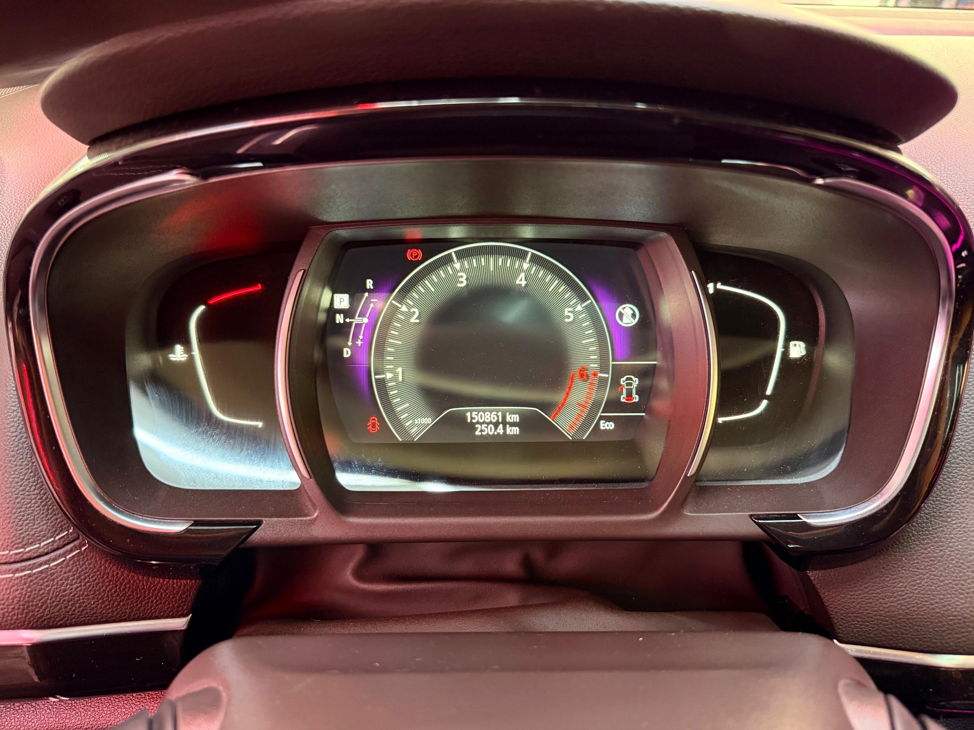 RENAULT Espace 1.8 TCe Intiale Paris-image-14