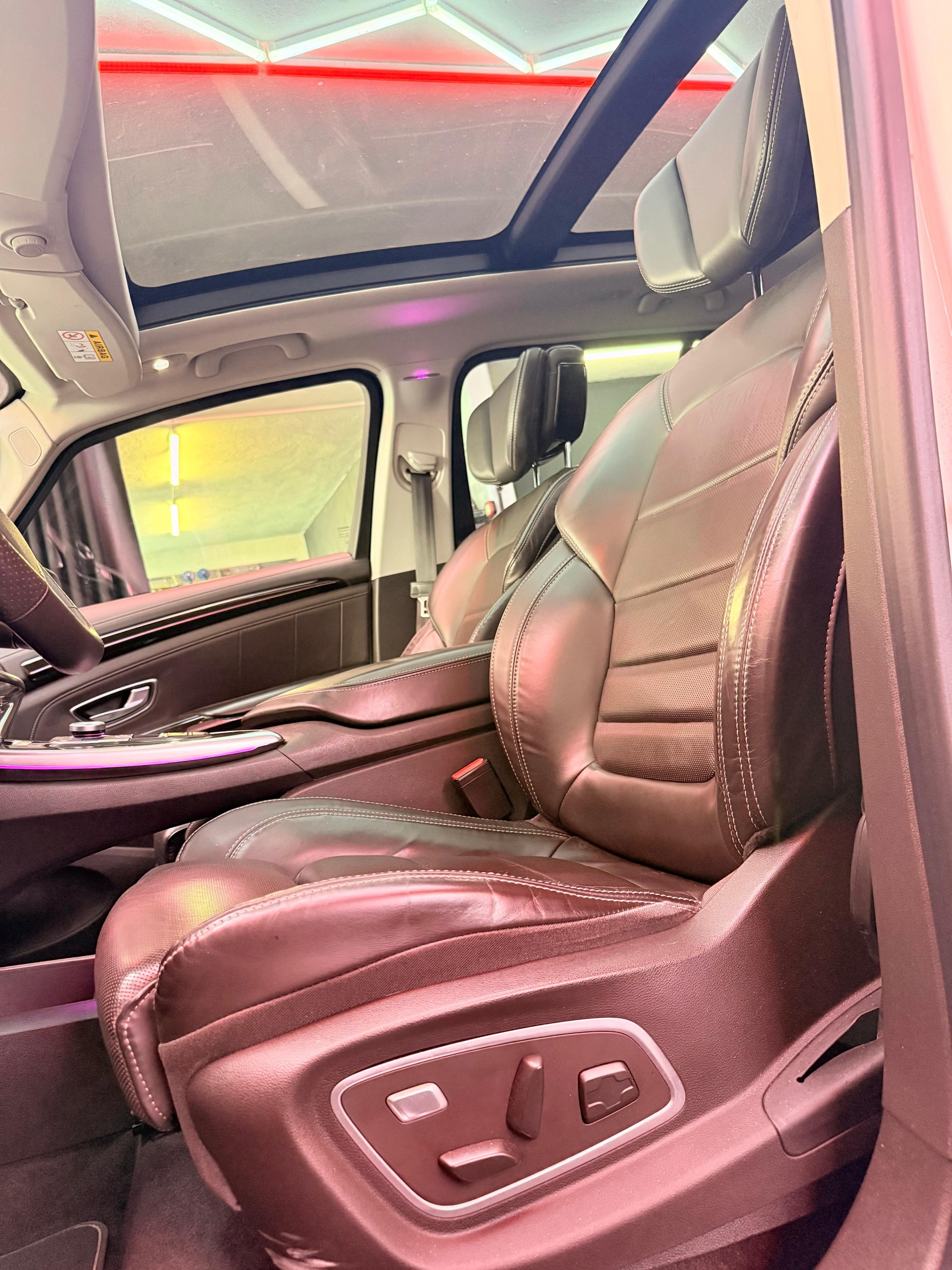 RENAULT Espace 1.8 TCe Intiale Paris-image-9