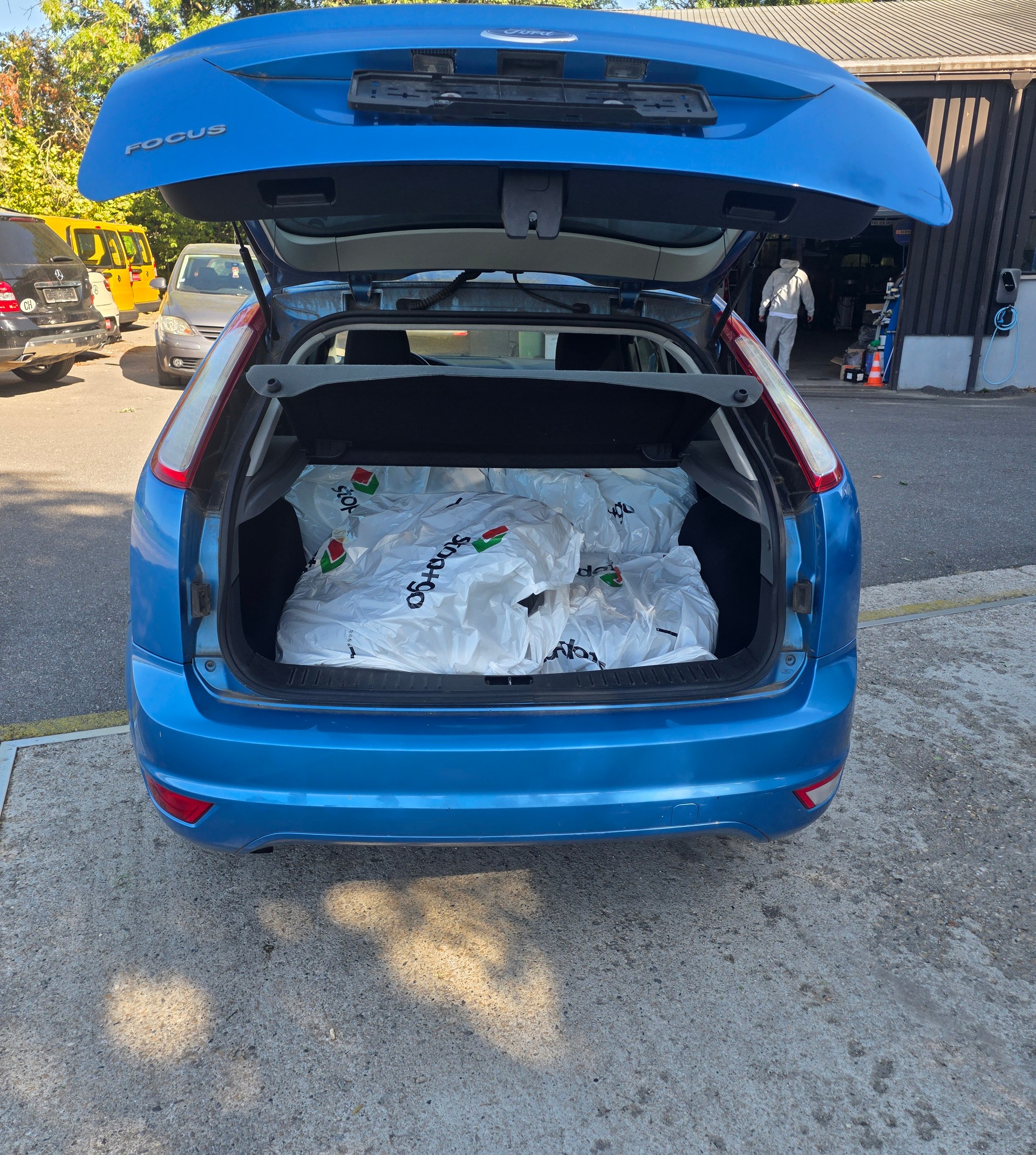 FORD Focus 1.8i Carving-image-9