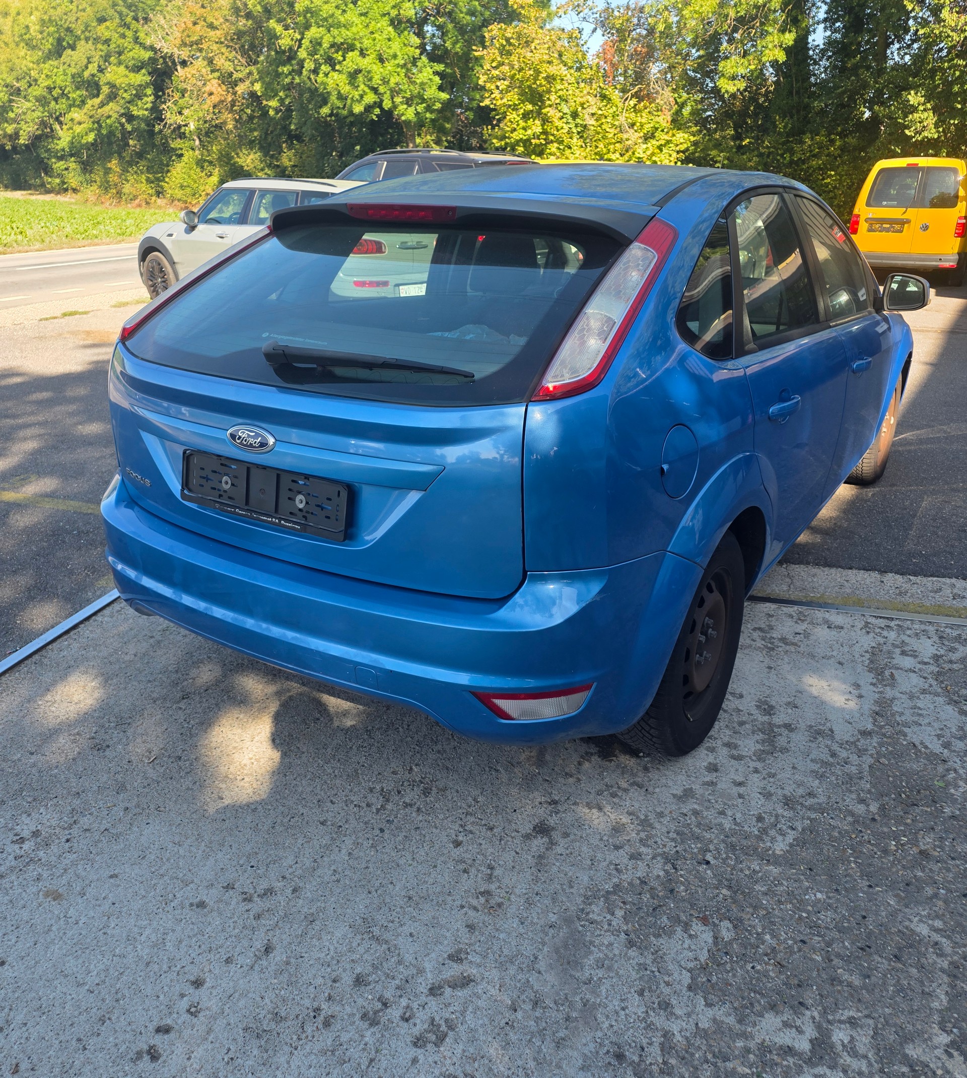 FORD Focus 1.8i Carving-image-11