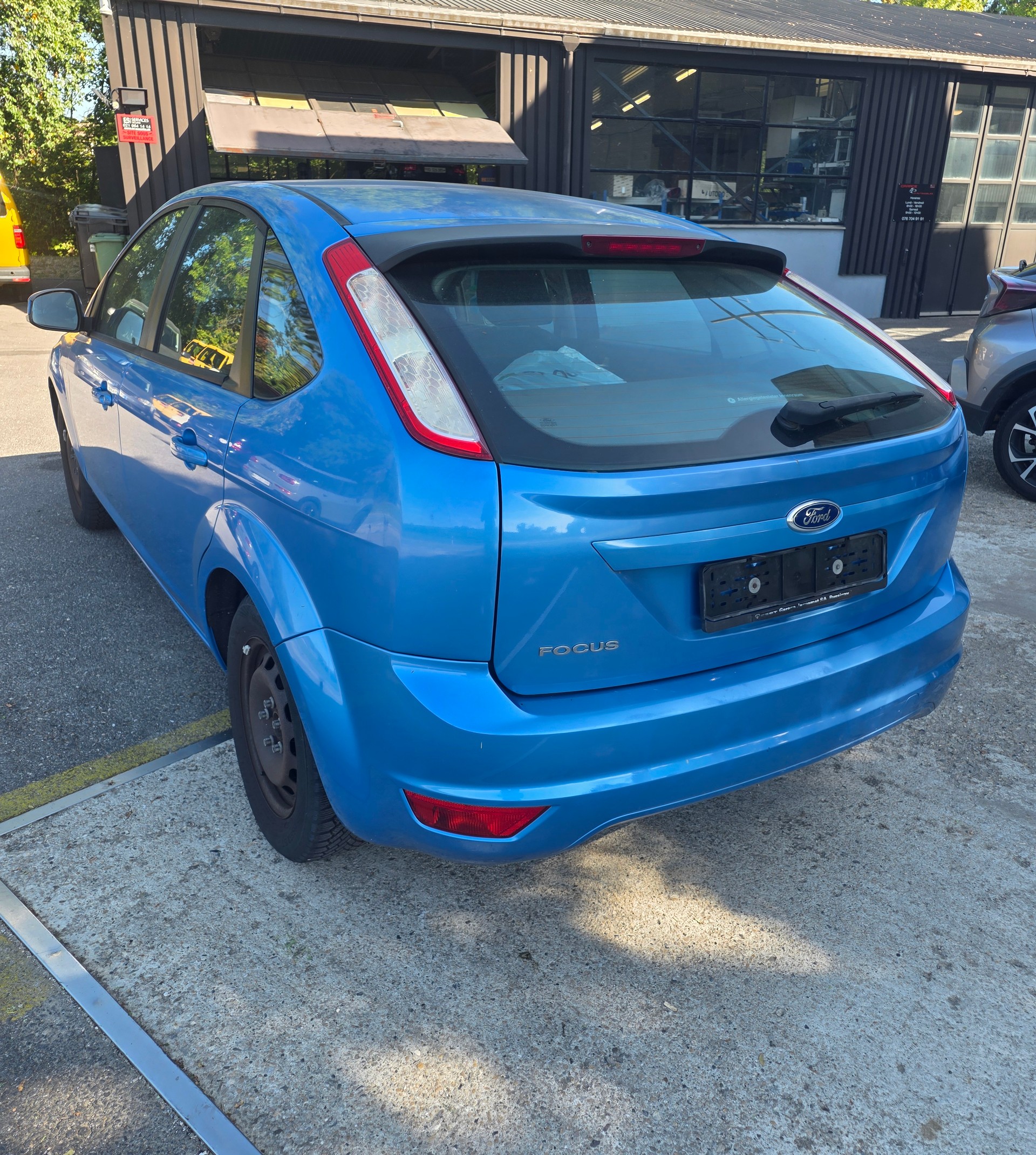 FORD Focus 1.8i Carving-image-10