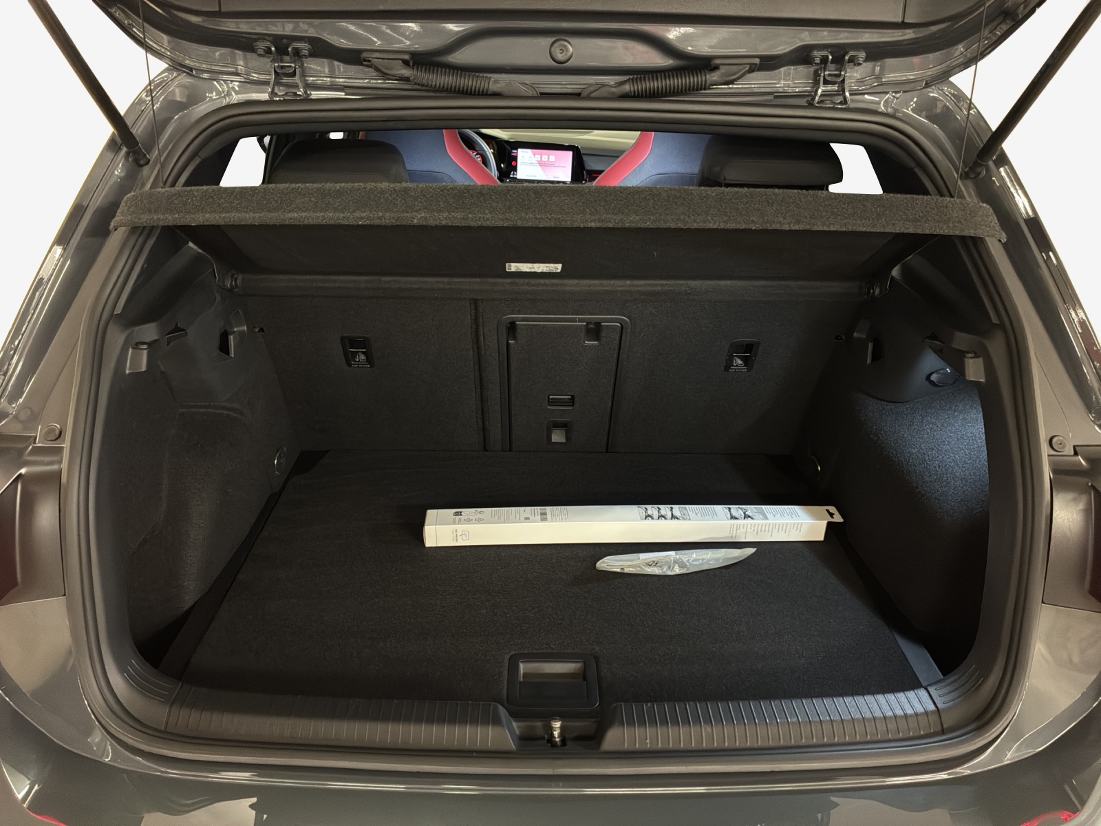VW Golf 2.0 TSI GTI DSG-image-12