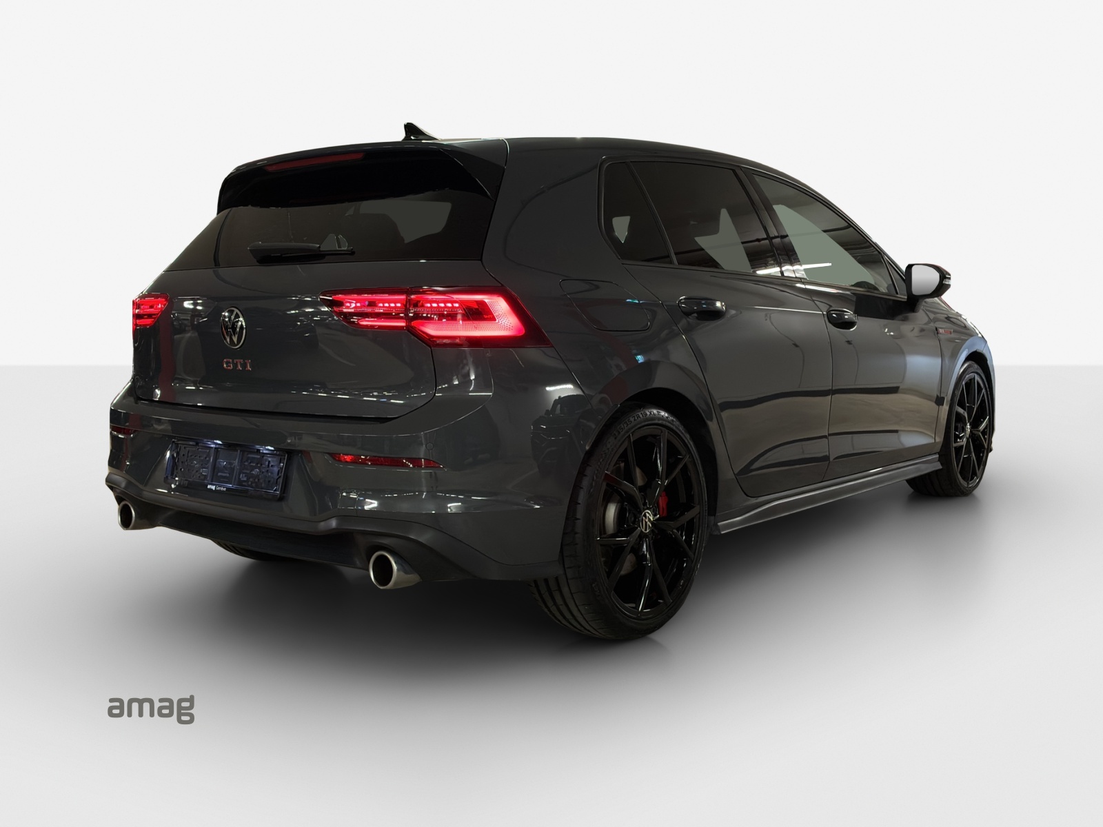 VW Golf 2.0 TSI GTI DSG-image-4