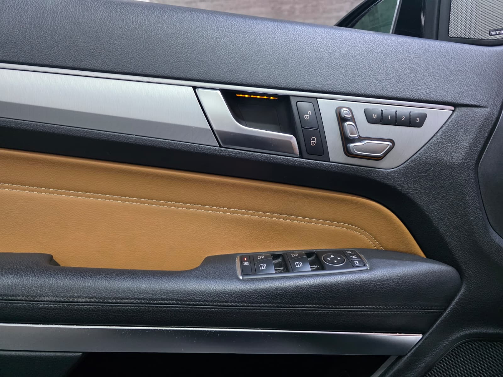 MERCEDES-BENZ E 350 BlueTEC 7G-Tronic-image-6
