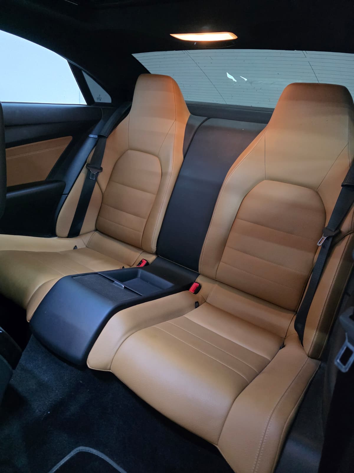 MERCEDES-BENZ E 350 BlueTEC 7G-Tronic-image-5