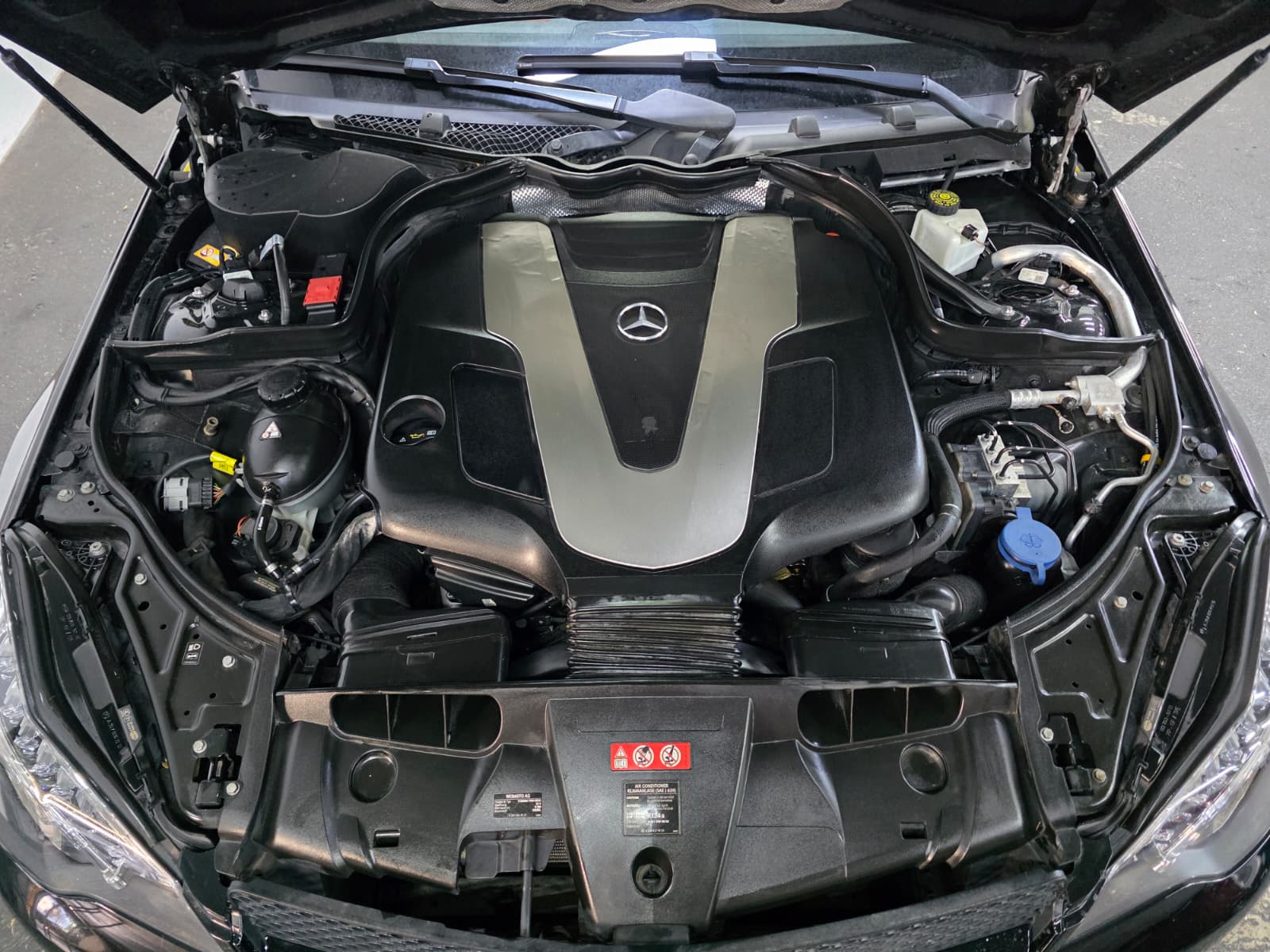 MERCEDES-BENZ E 350 BlueTEC 7G-Tronic-image-9