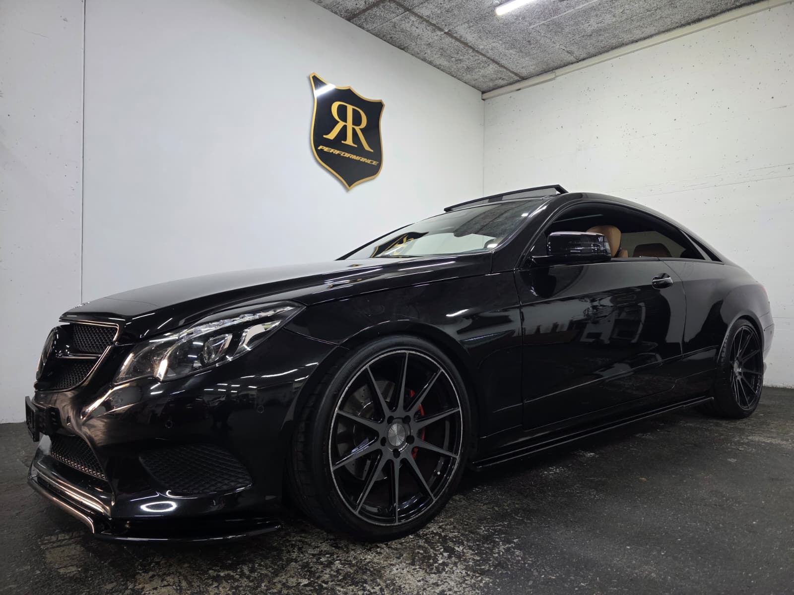 MERCEDES-BENZ E 350 BlueTEC 7G-Tronic-image-0