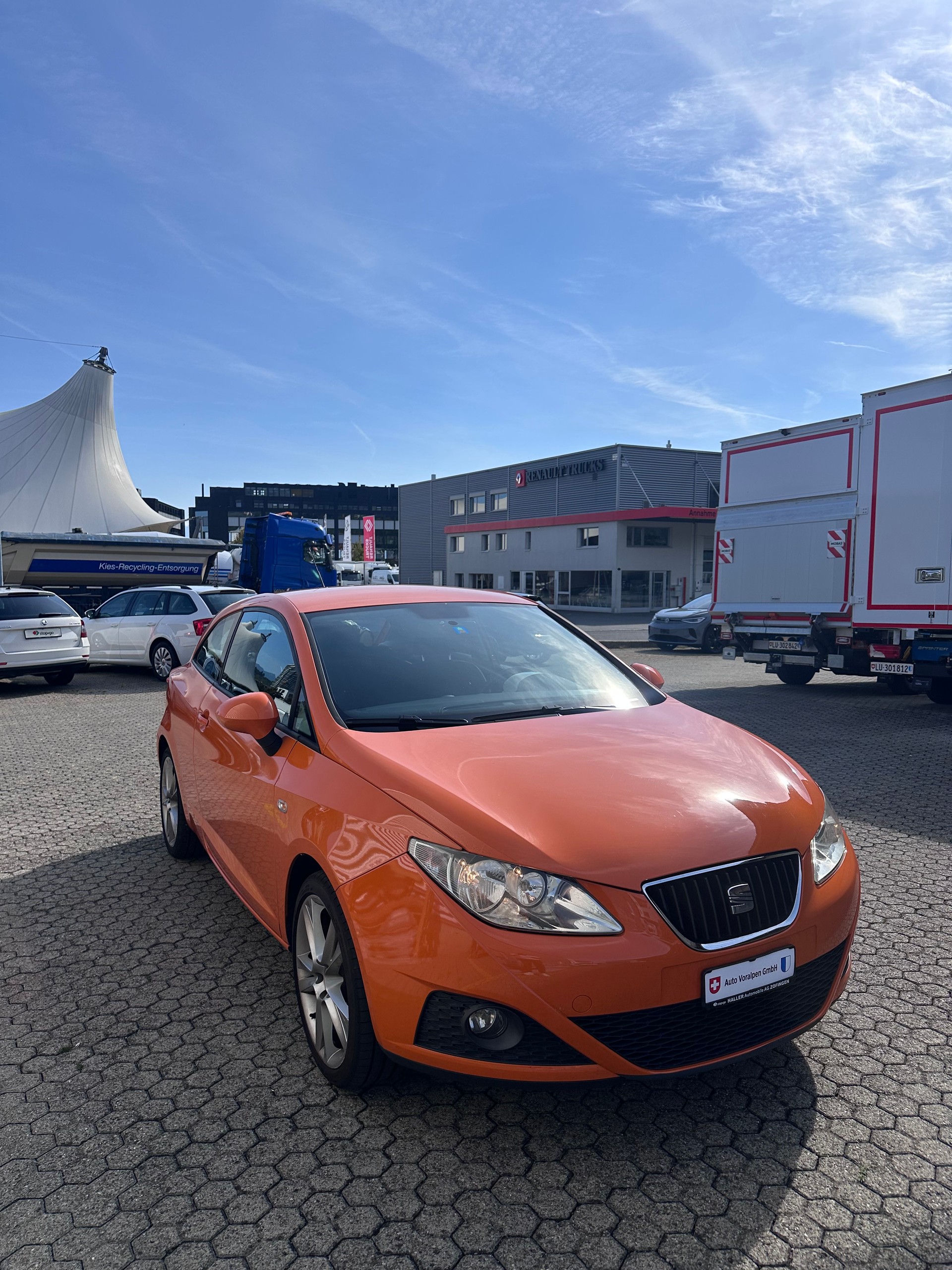 SEAT Ibiza SC 1.4 Sport-image-0