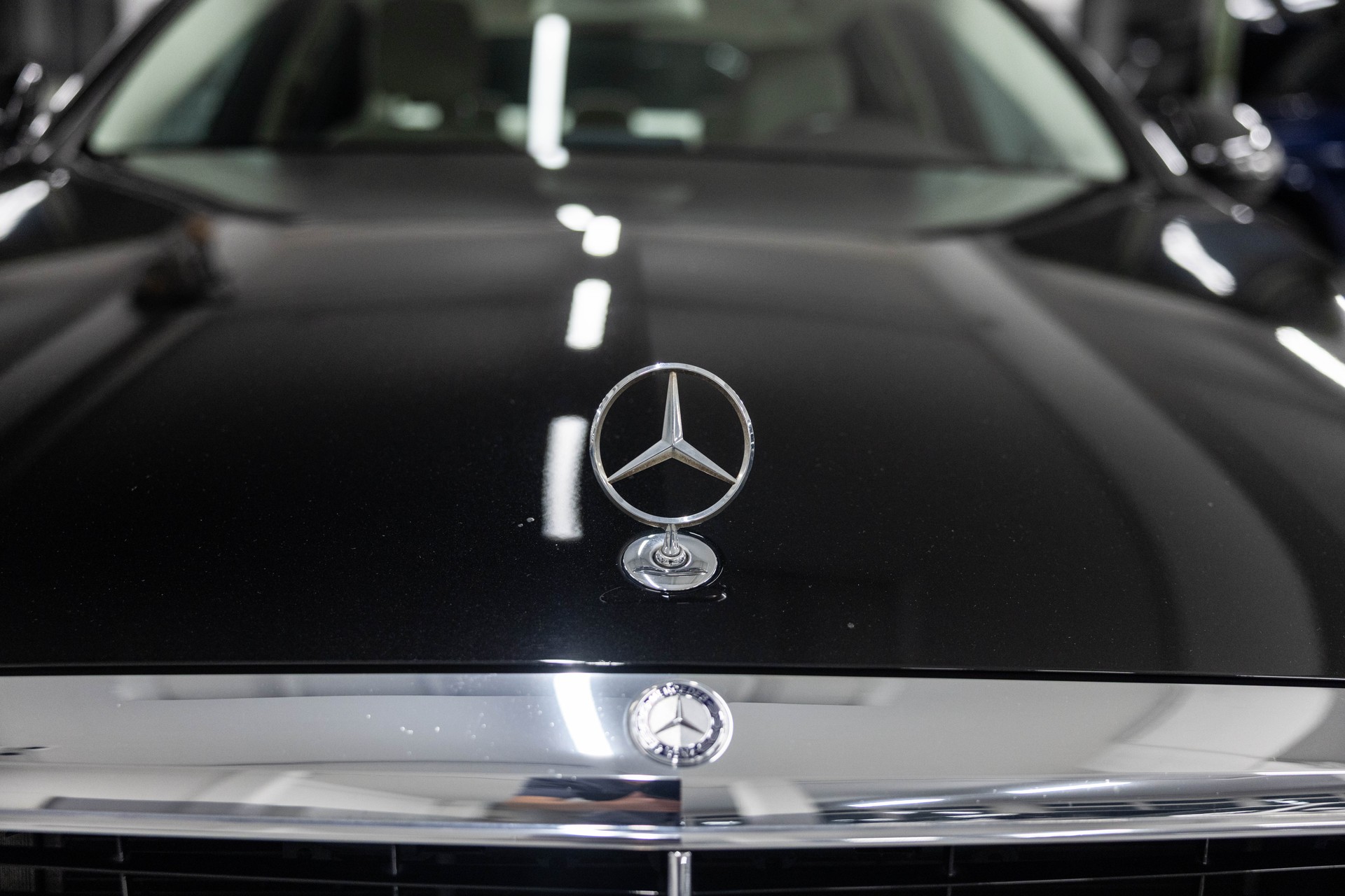 MERCEDES-BENZ C 180 Exclusive-image-13