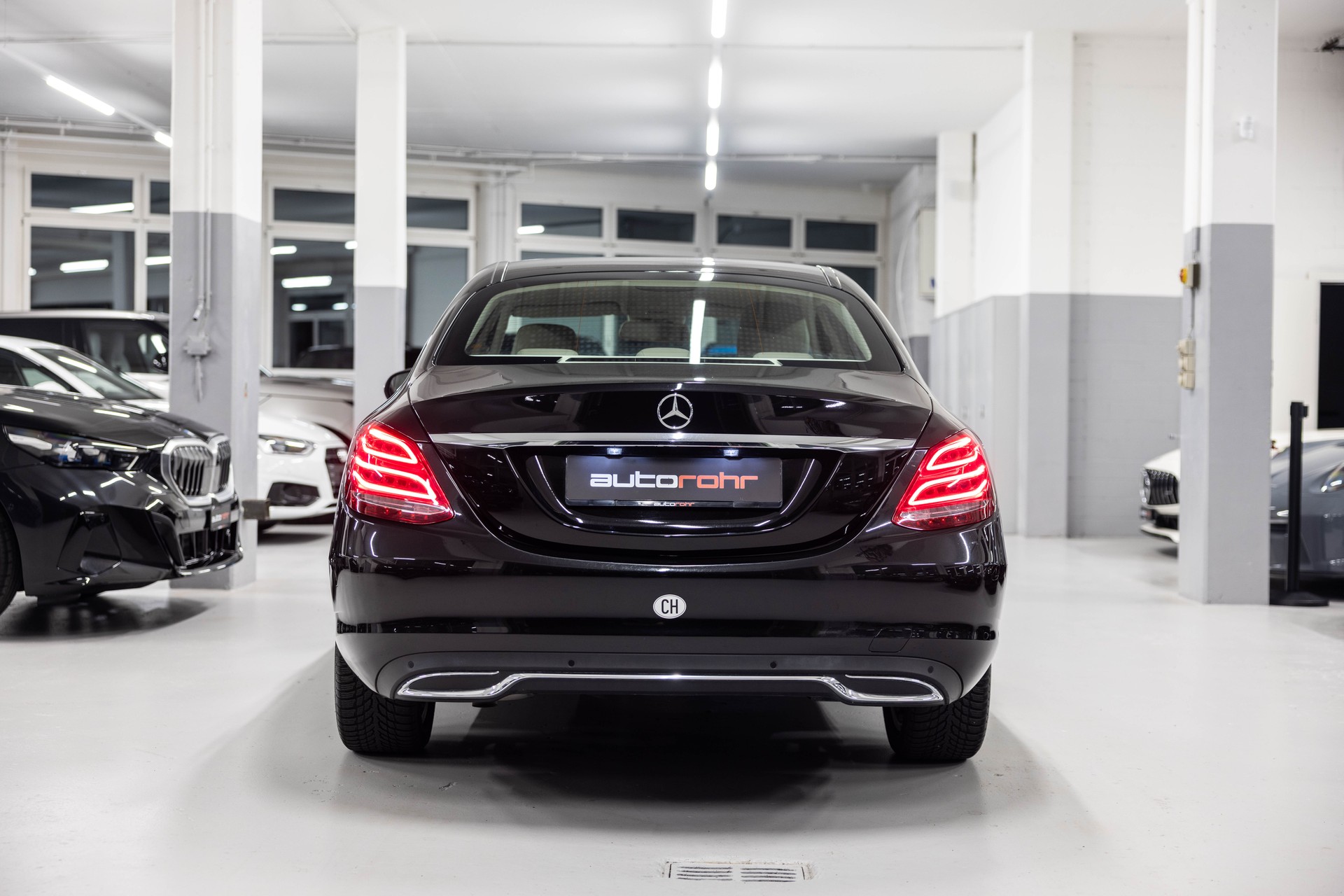 MERCEDES-BENZ C 180 Exclusive-image-7