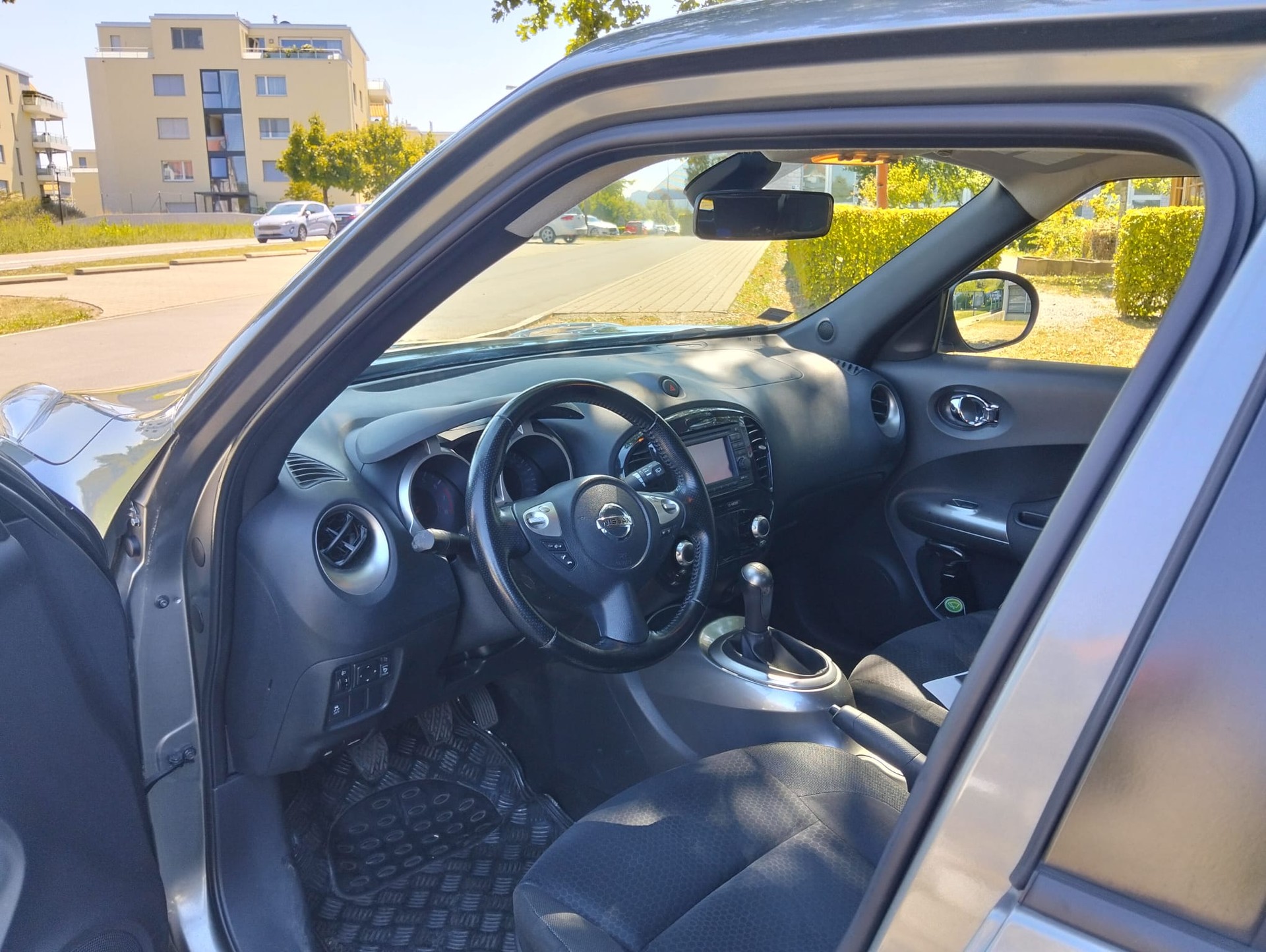 NISSAN 1.6 16V Tekna-image-2