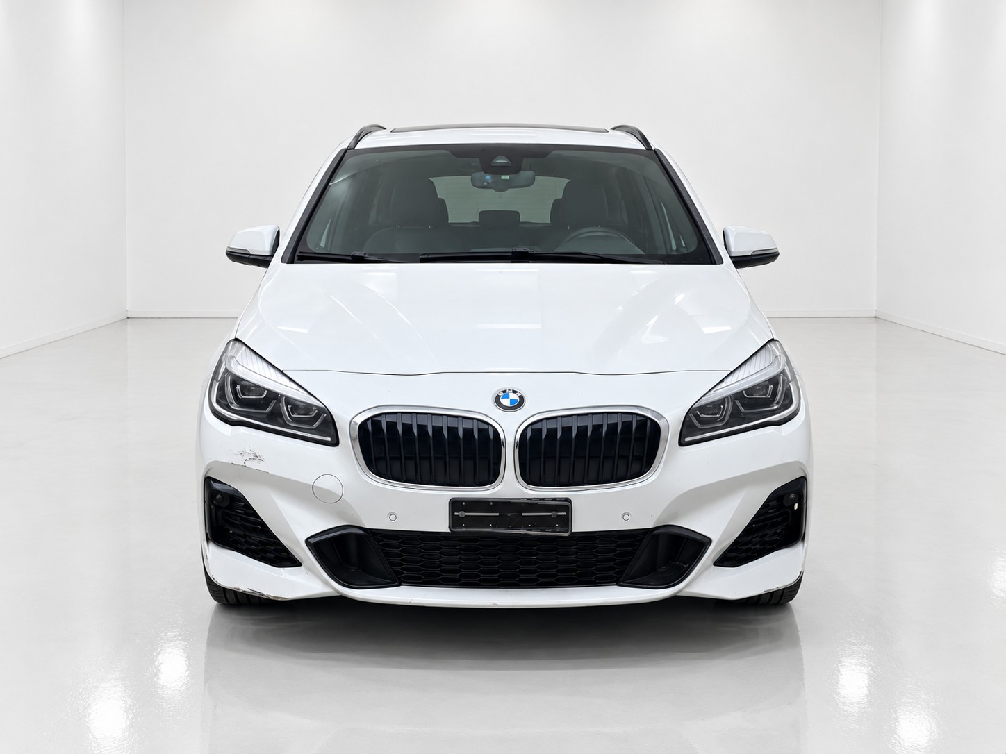 BMW 225xe iPerformance Active Tourer Steptronic M Sport-image-2