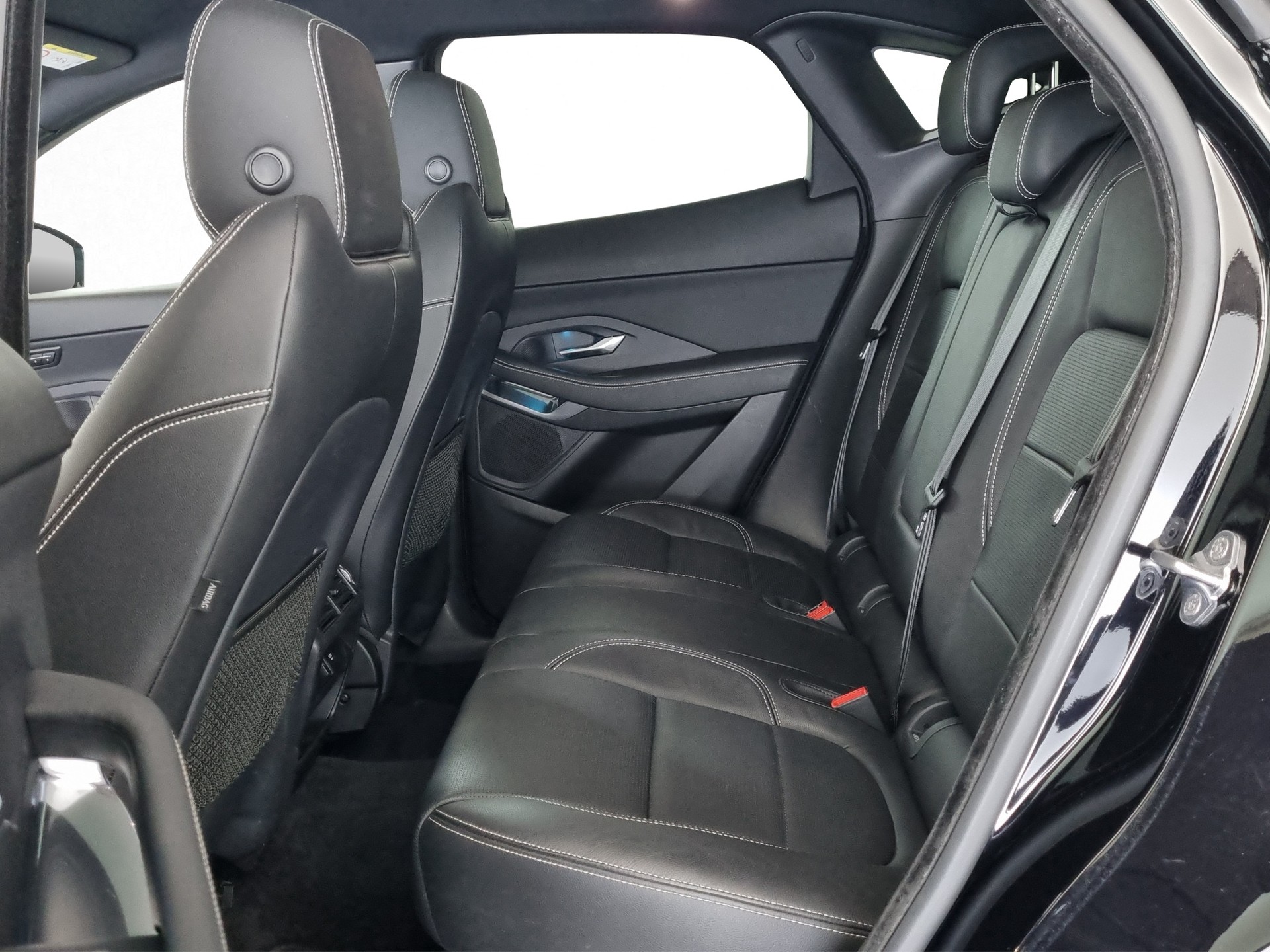 JAGUAR E-Pace 2.0 T 250 AWD-image-6